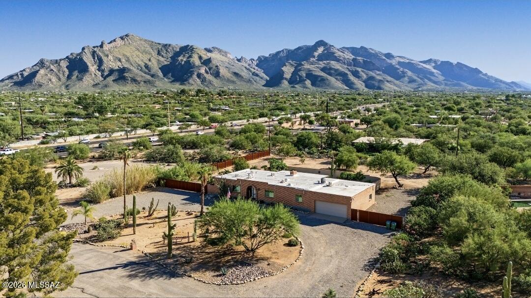 Casas Adobes Est 3b Resub - Residential