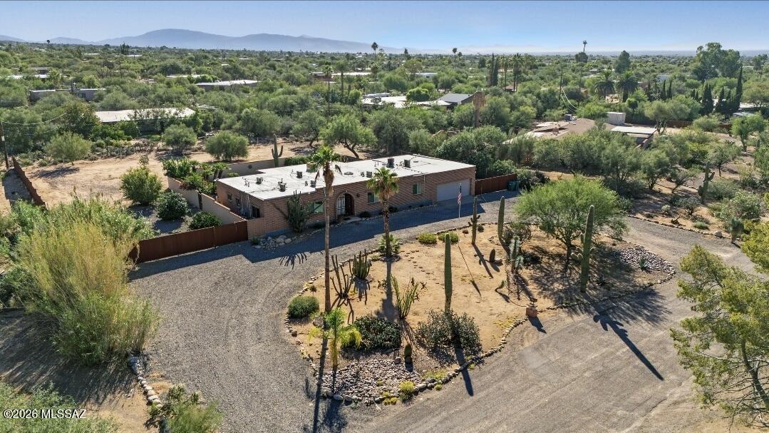 Casas Adobes Est 3b Resub - Residential