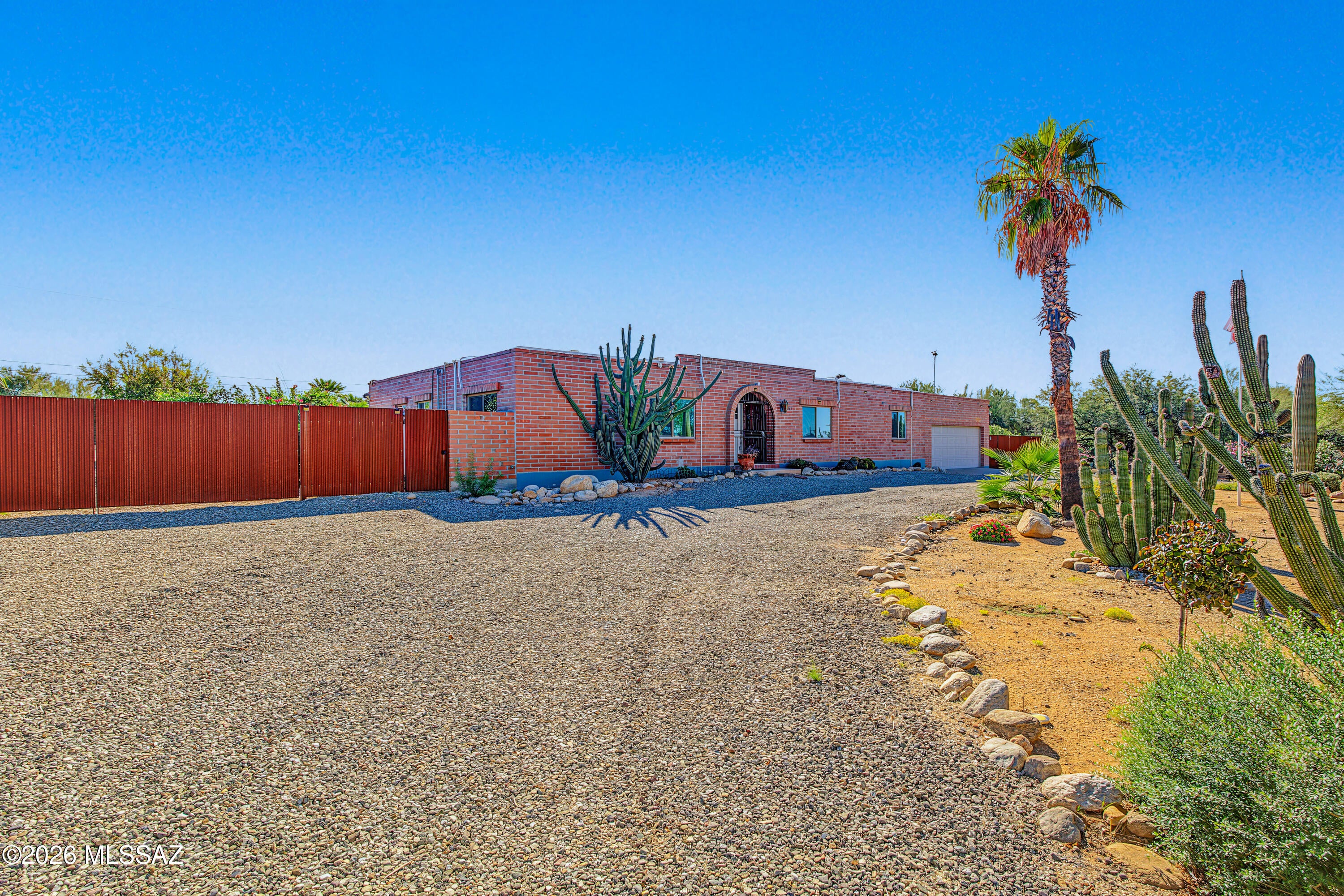 Casas Adobes Est 3b Resub - Residential