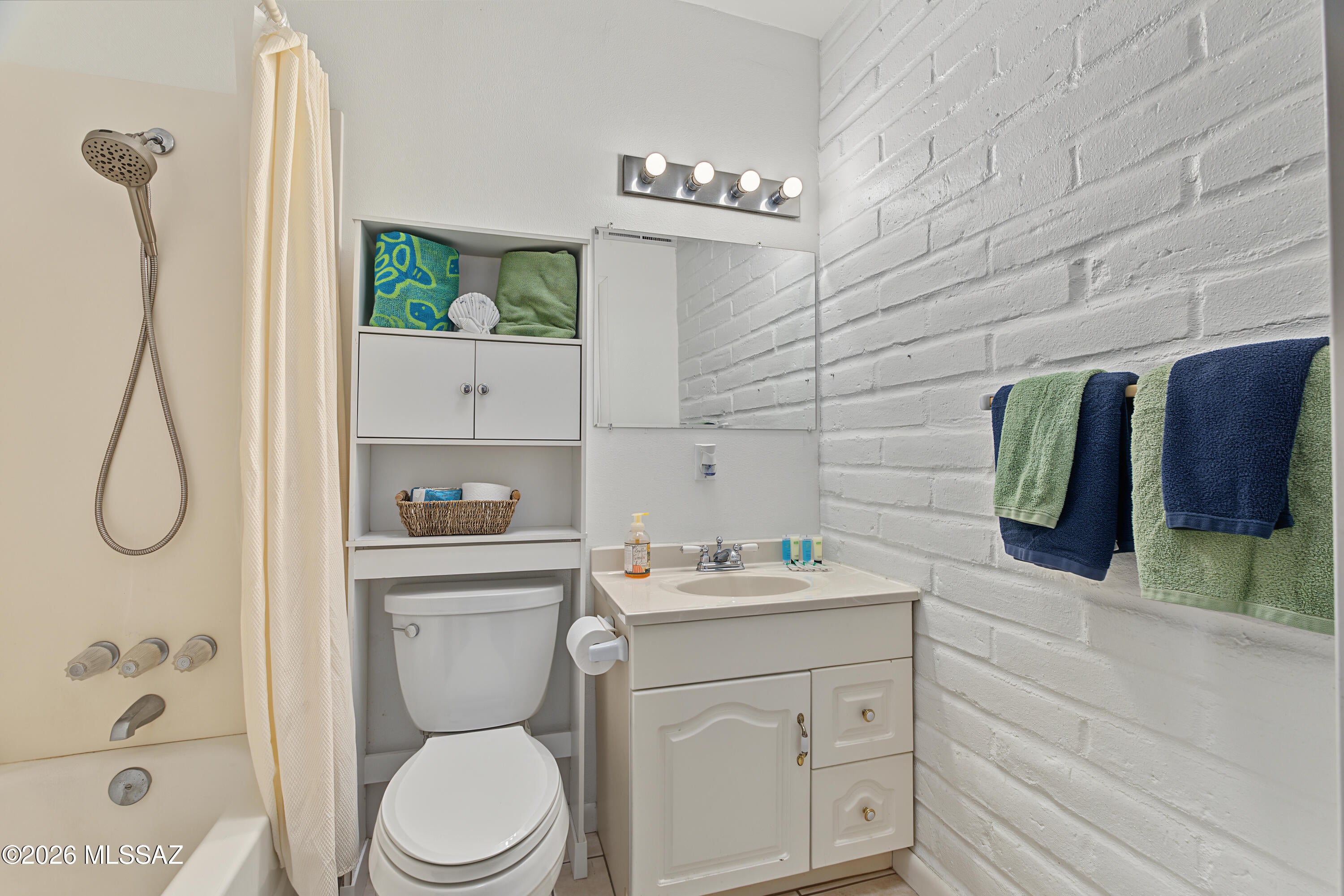 Casas Adobes Est 3b Resub - Residential