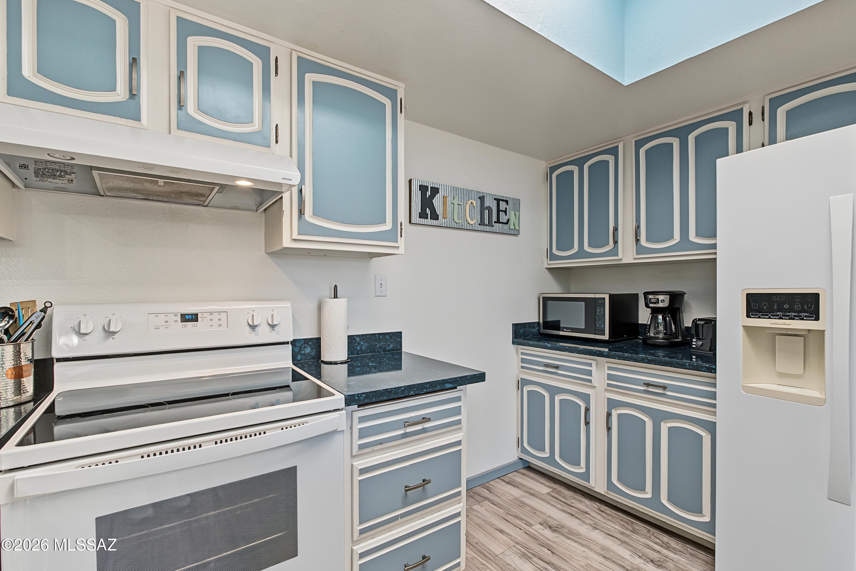 Casas Adobes Est 3b Resub - Residential