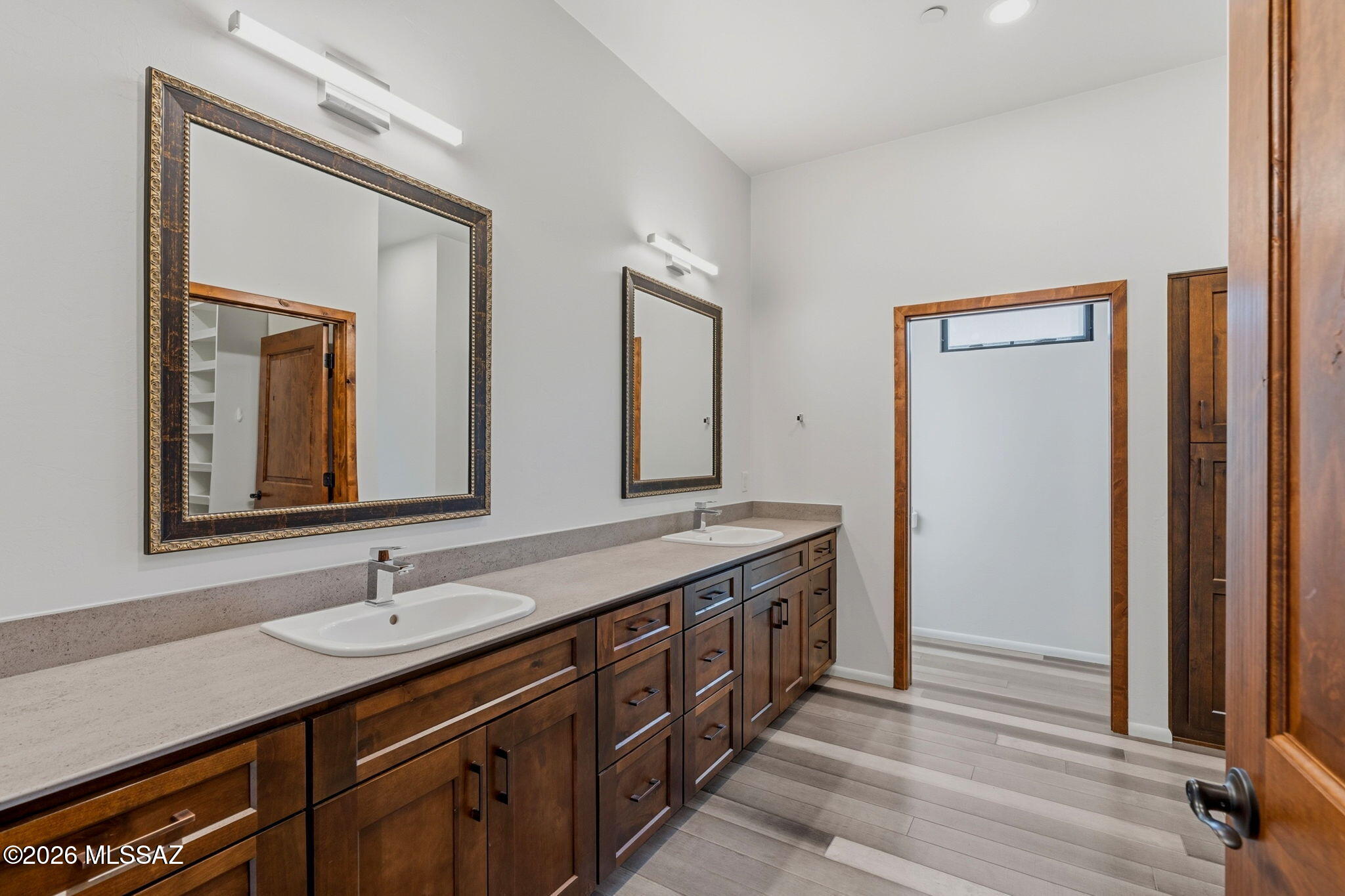 Monte Del Oro (1-187) - Residential