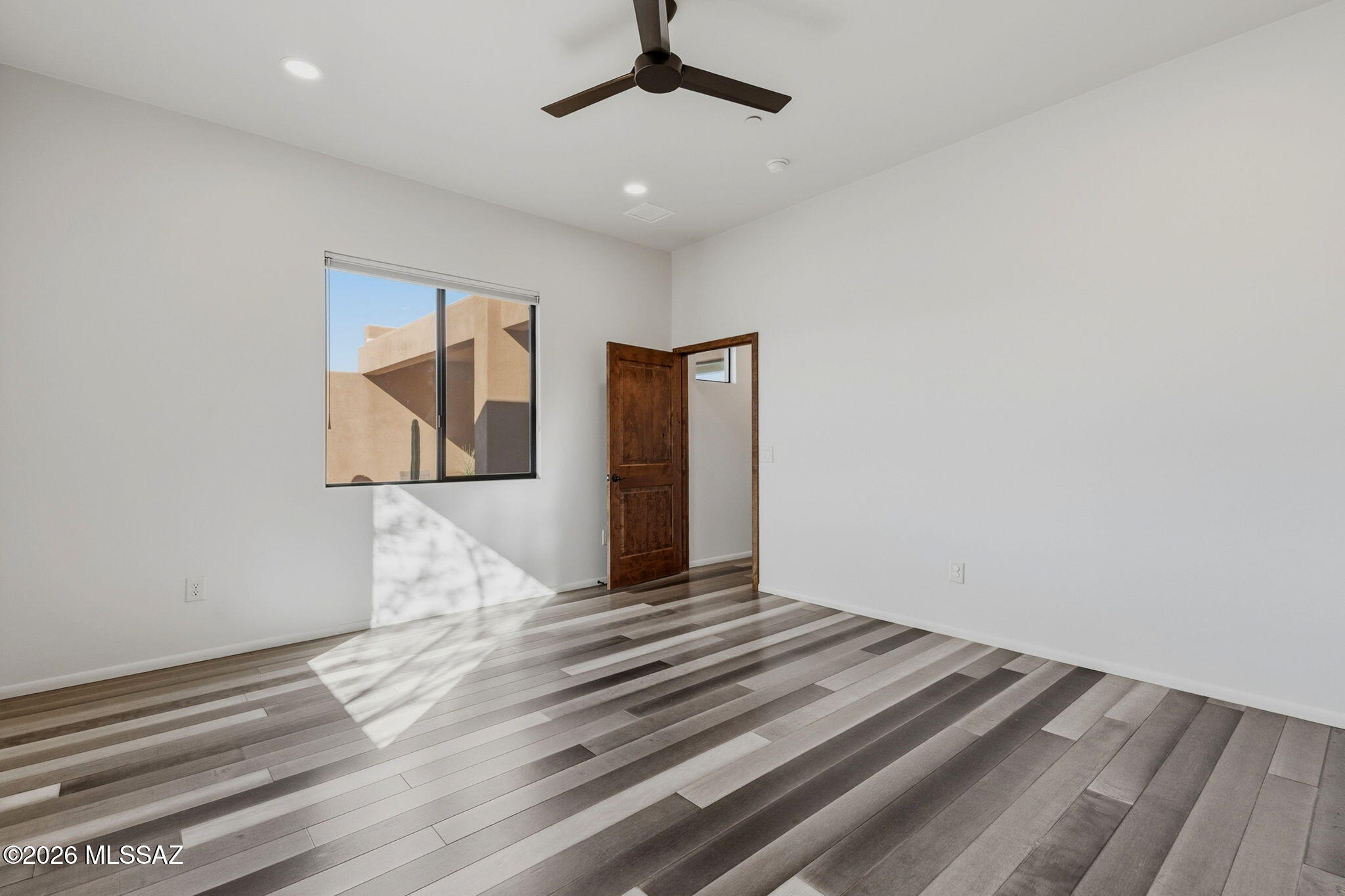 Monte Del Oro (1-187) - Residential