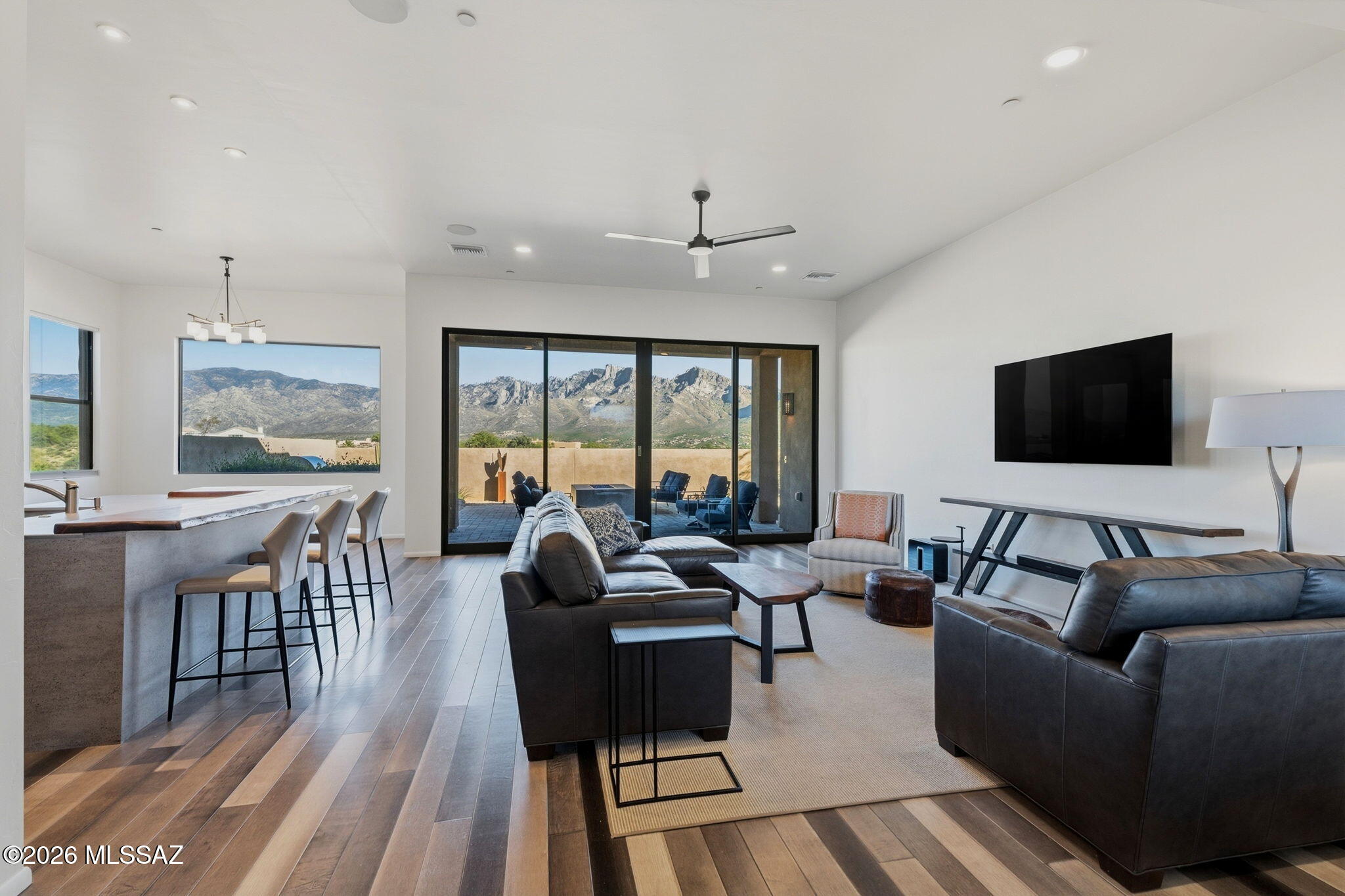 Monte Del Oro (1-187) - Residential