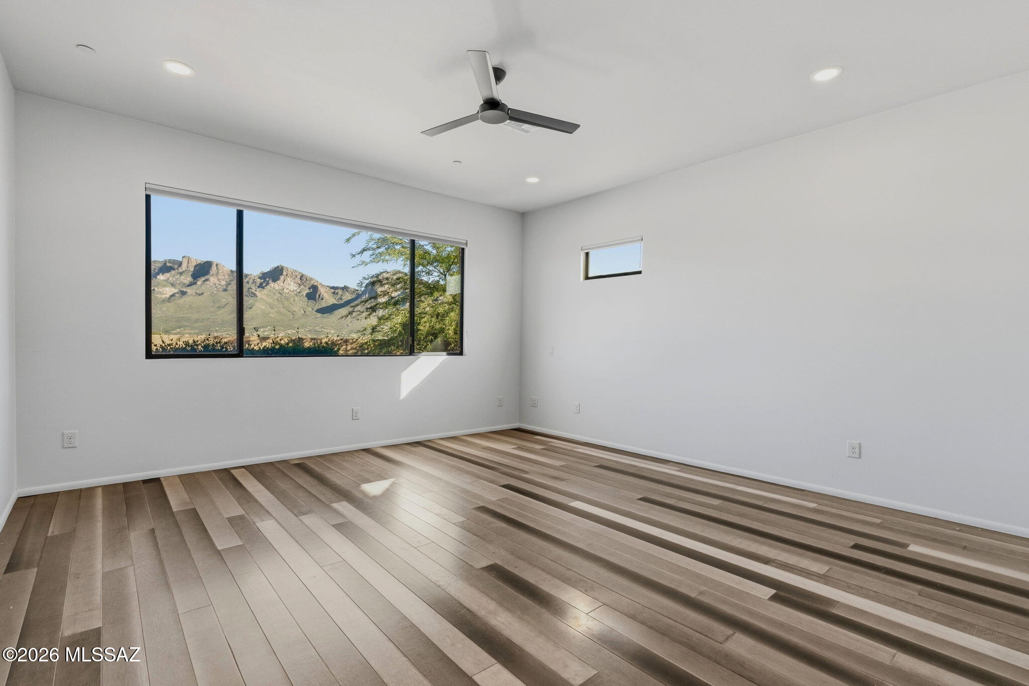 Monte Del Oro (1-187) - Residential