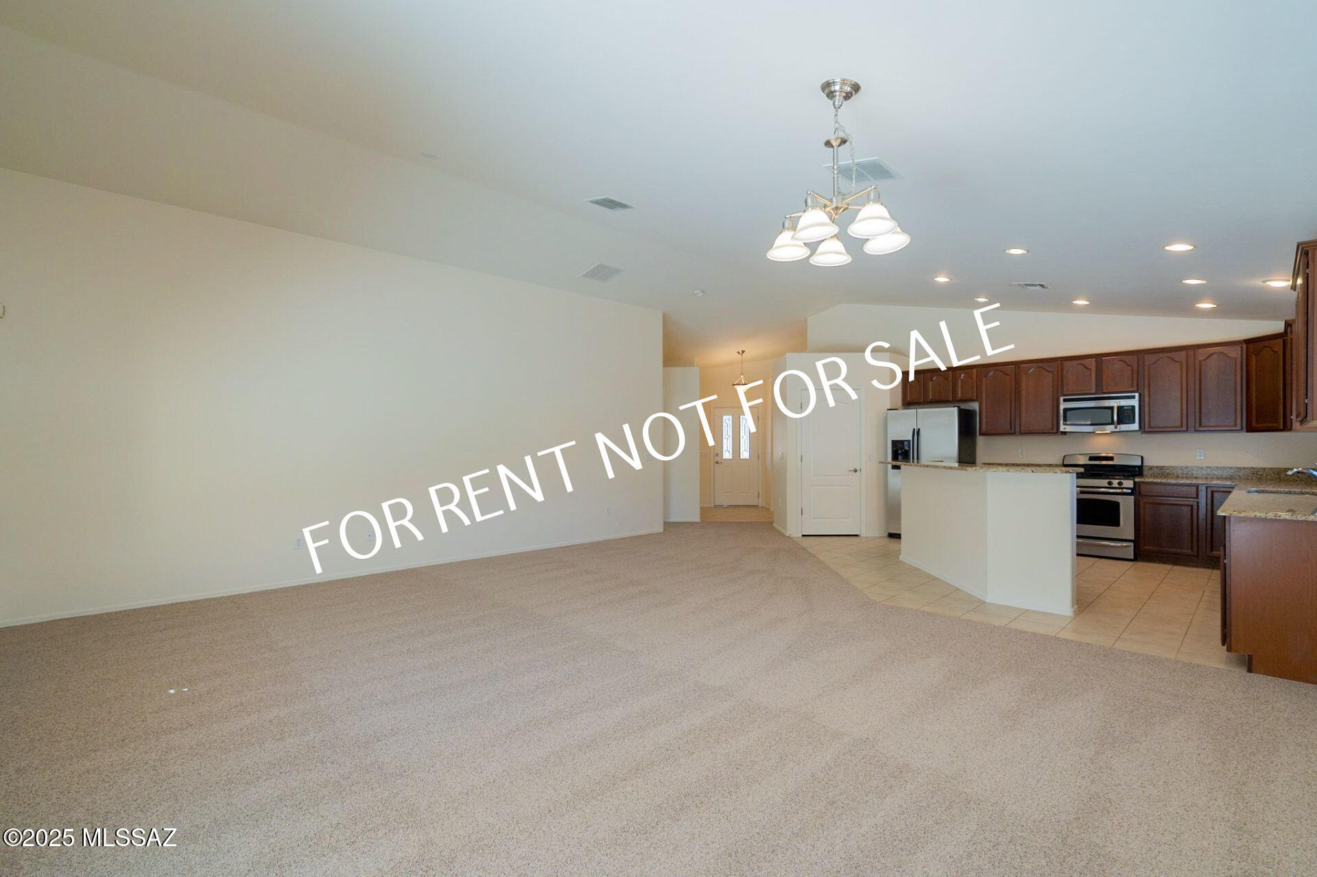 New Tucson Unit NO. 8 (1-455) - Residential Lease