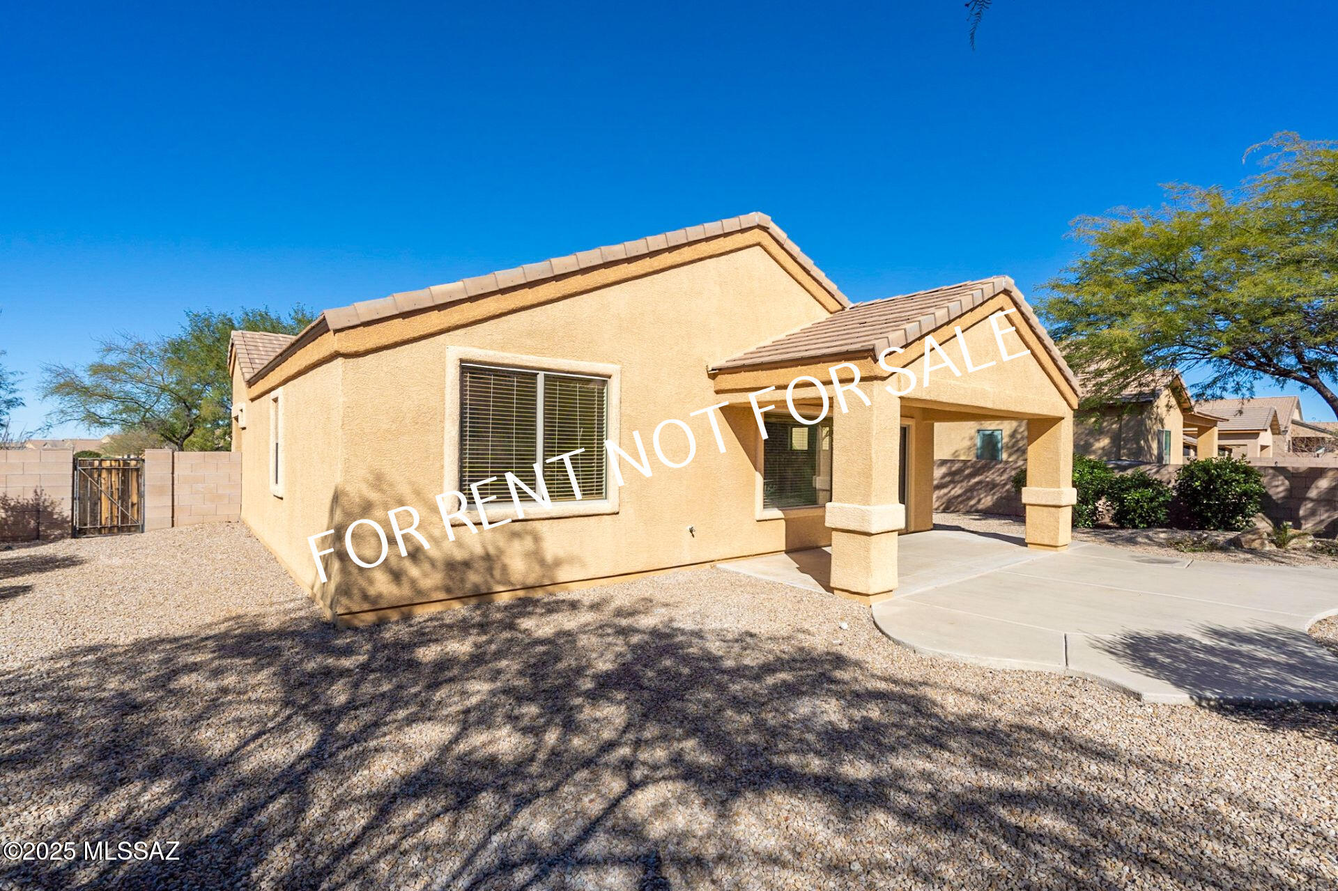 New Tucson Unit NO. 8 (1-455) - Residential Lease
