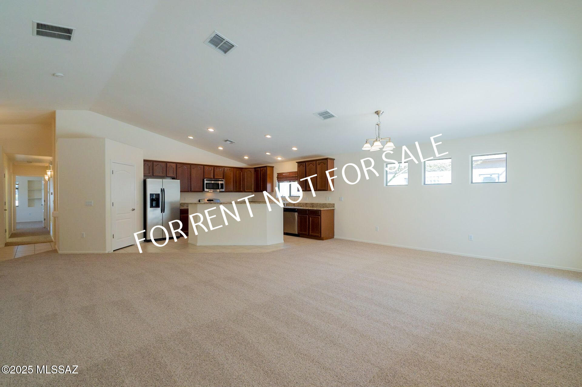 New Tucson Unit NO. 8 (1-455) - Residential Lease