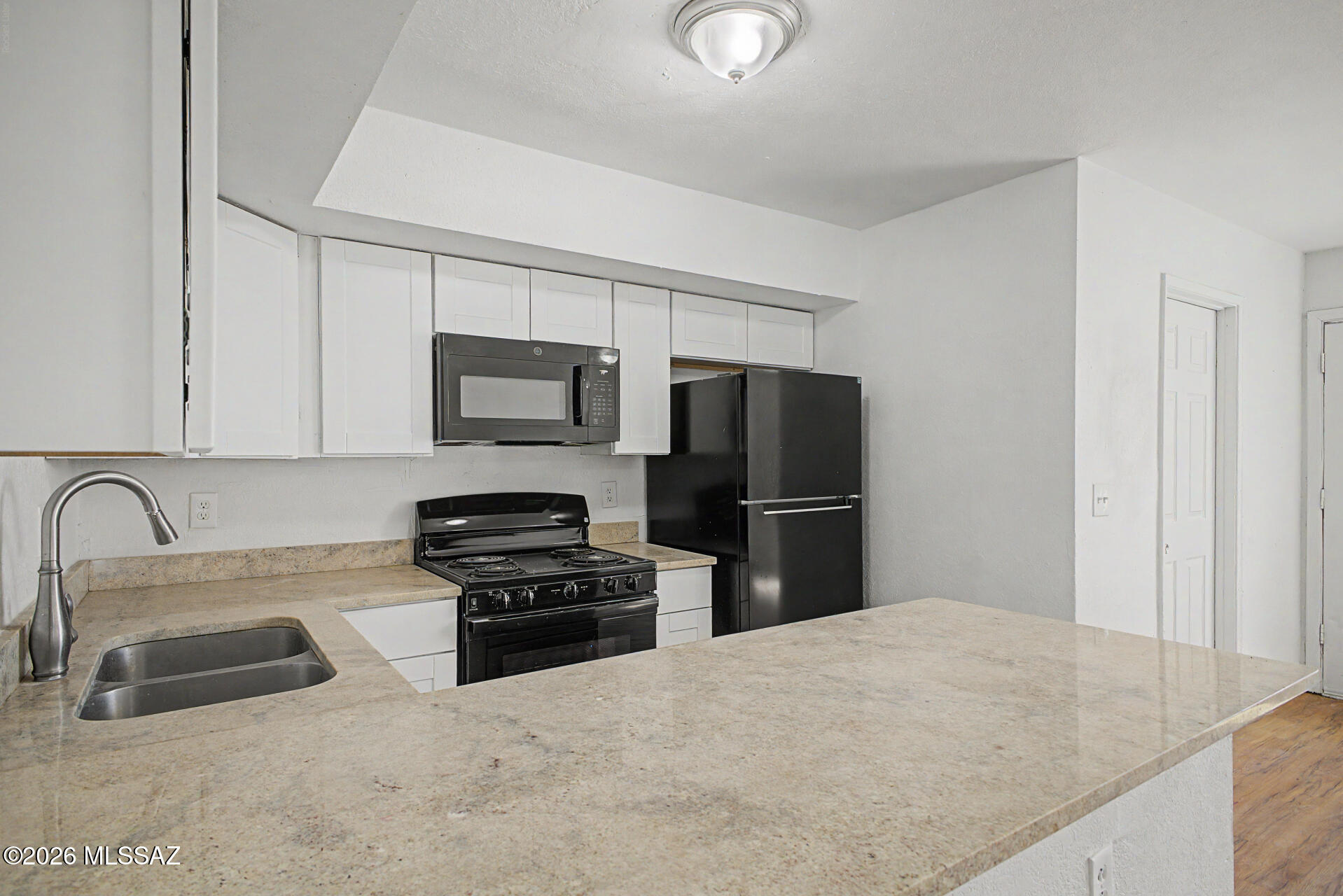 Villas Delmoral (1-23) - Residential