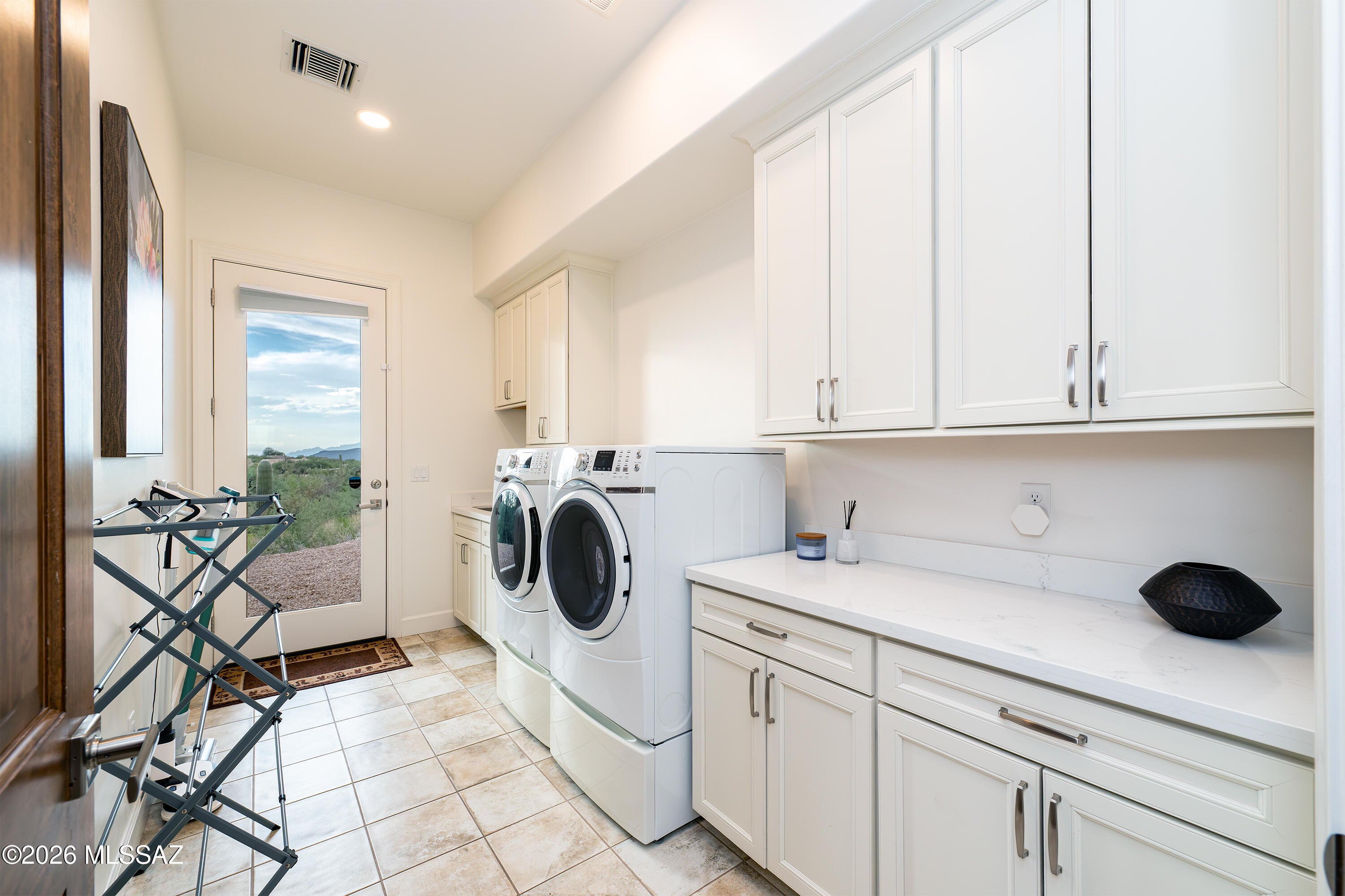 Coyote Creek (1-395) - Residential