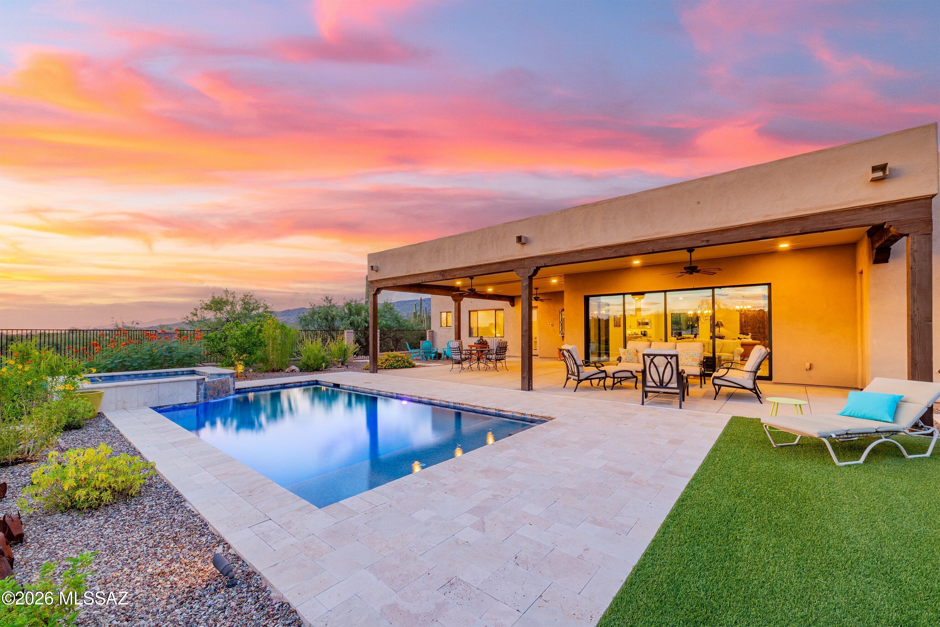 Coyote Creek (1-395) - Residential
