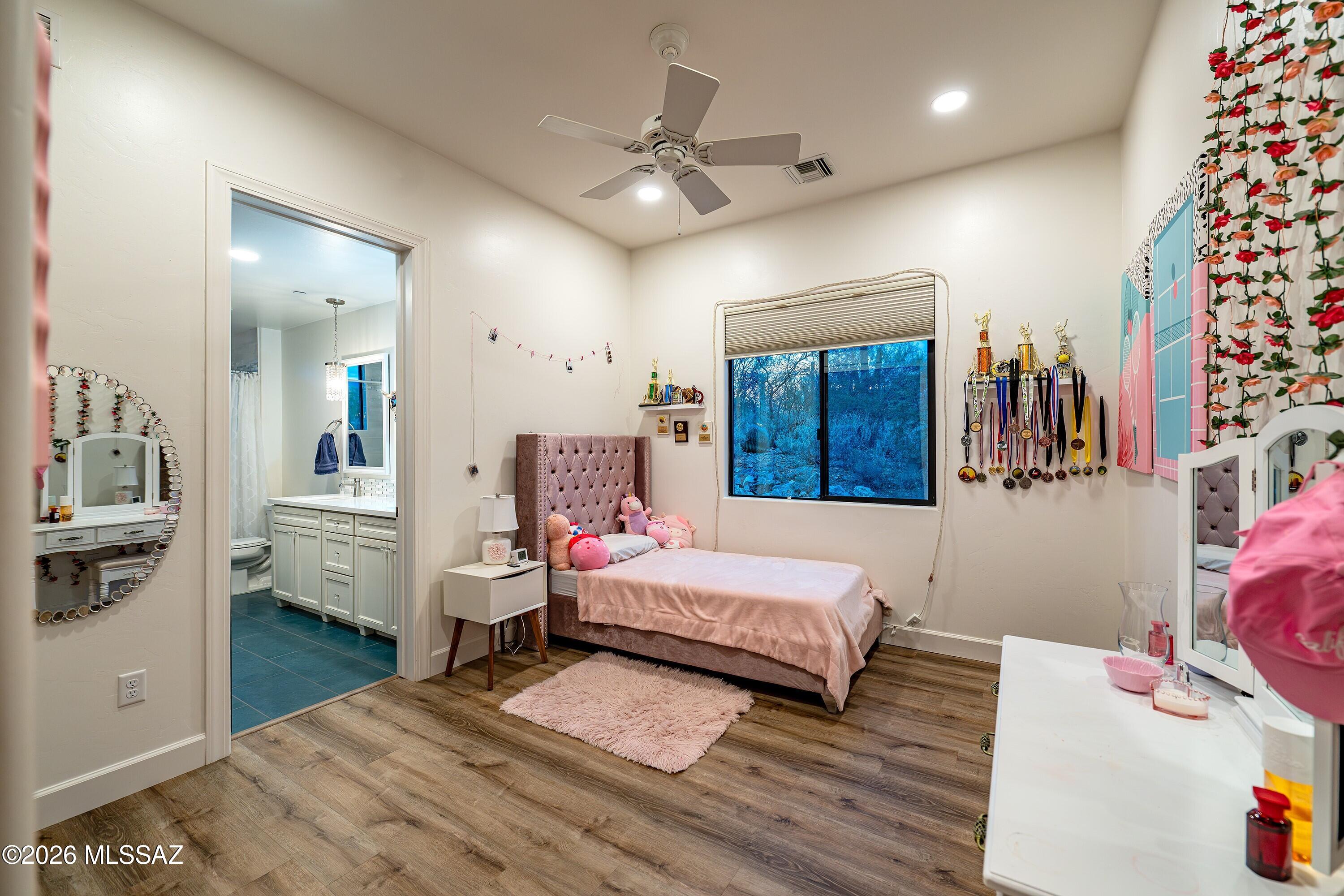 Coyote Creek (1-395) - Residential