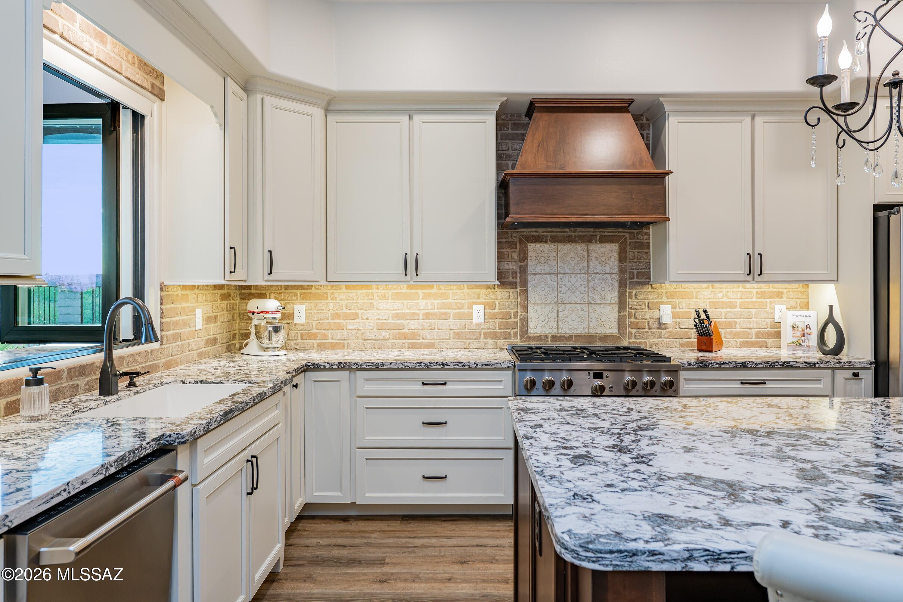 Coyote Creek (1-395) - Residential
