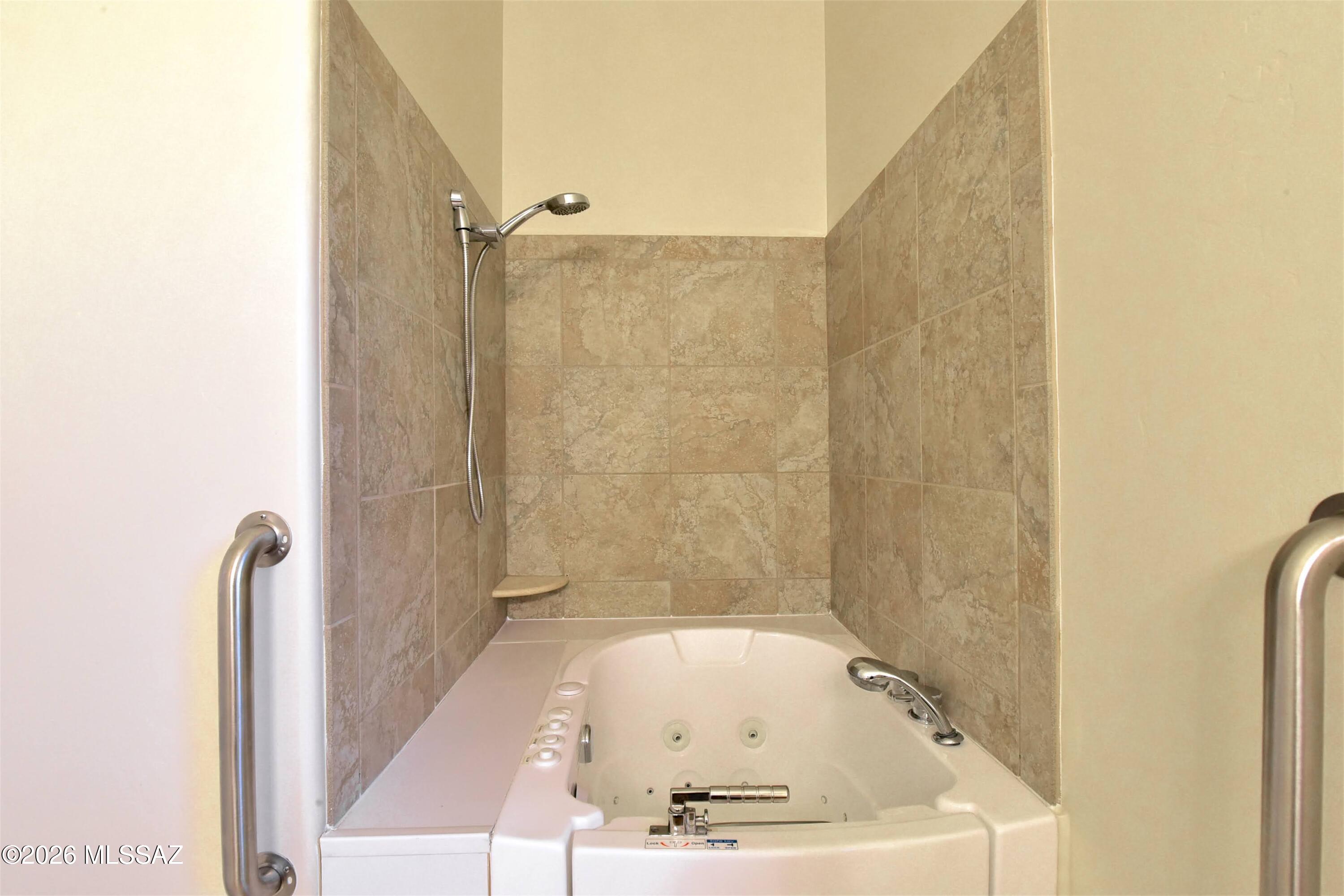 Tortolita Reserve SQ20123140200 - Residential
