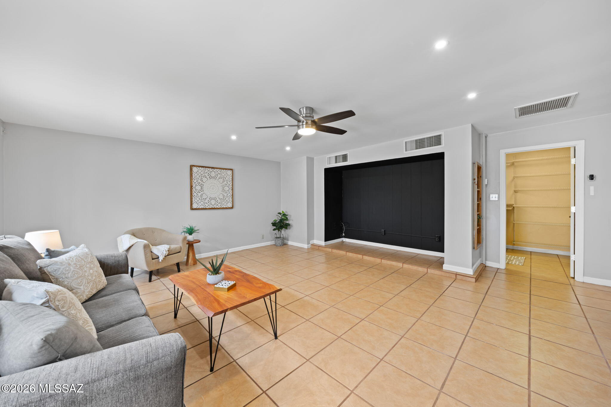 Discovery Ridge (1-137) - Residential