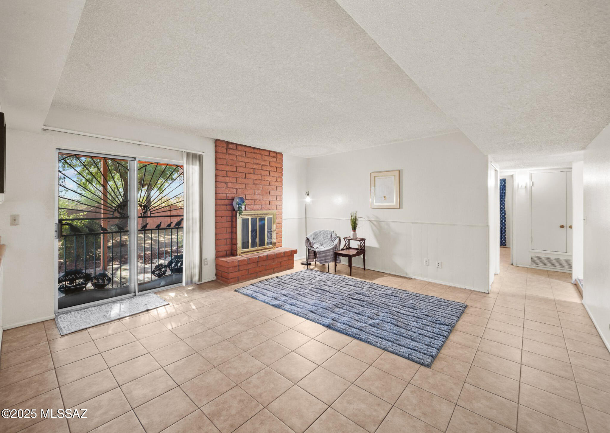 Tanuri Hills (1-102) - Residential