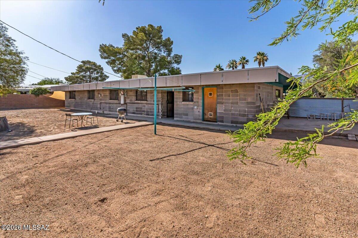 Carlos Terrace - Residential