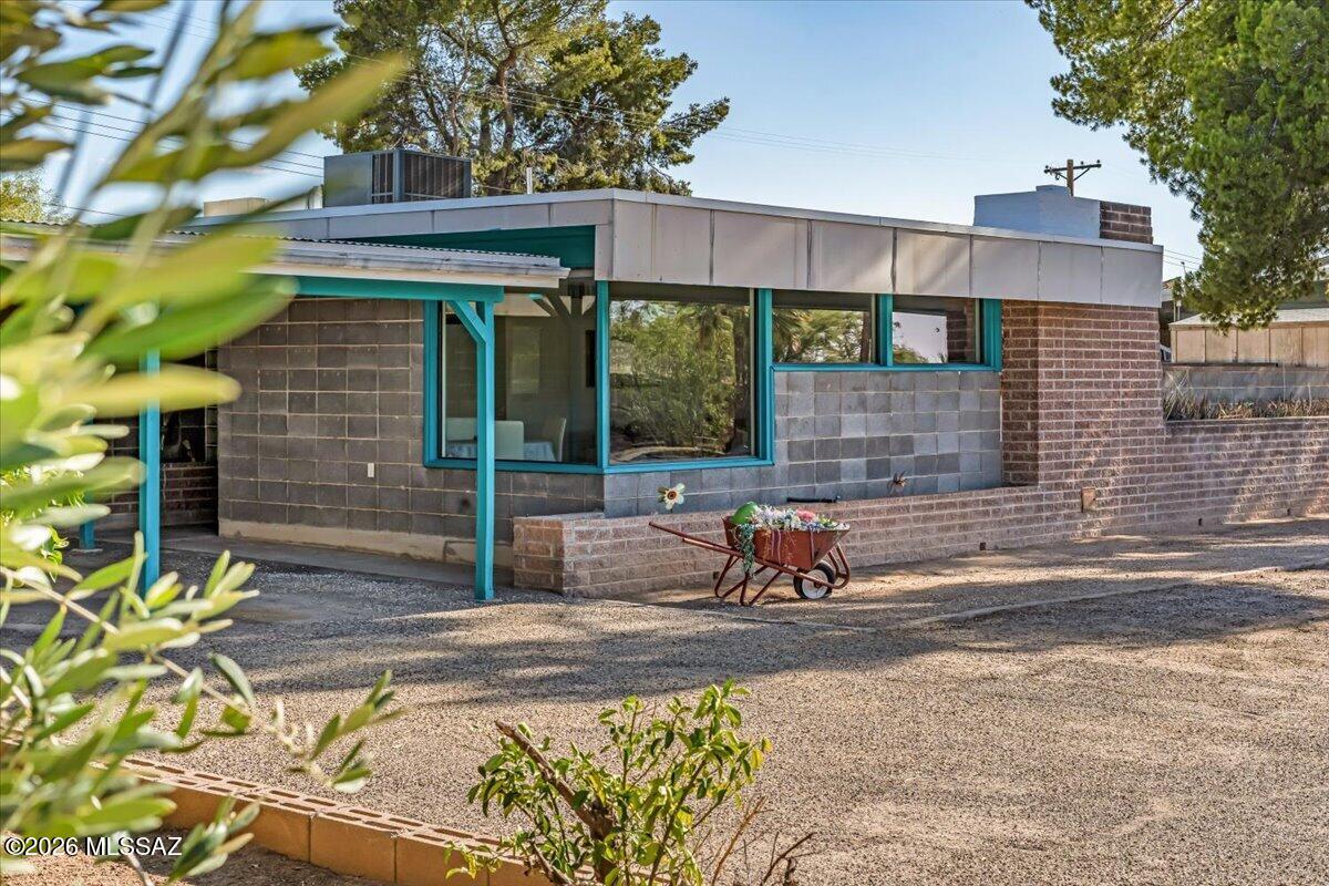 Carlos Terrace - Residential