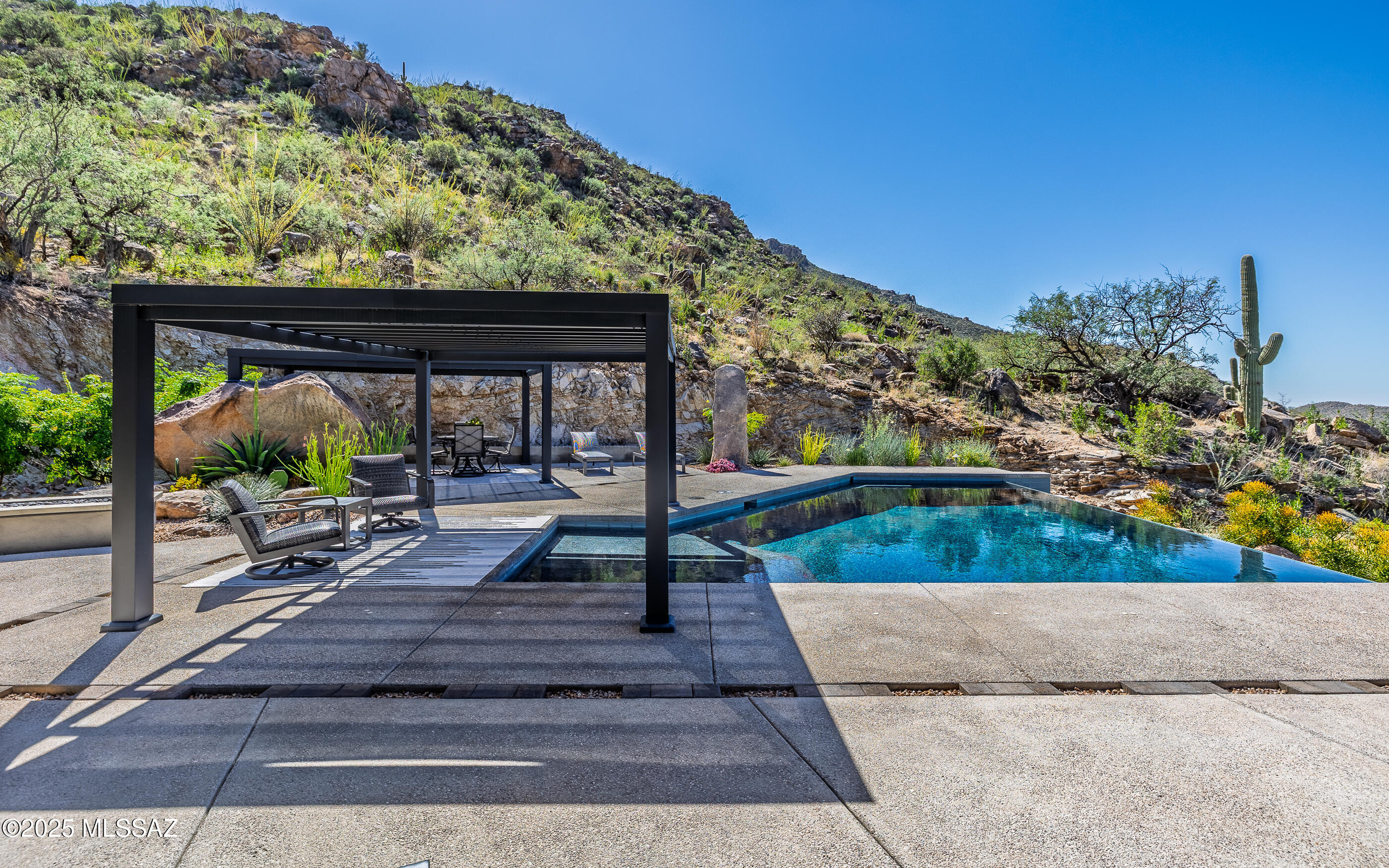 Canyon Pass At Dove Mountain - Residential