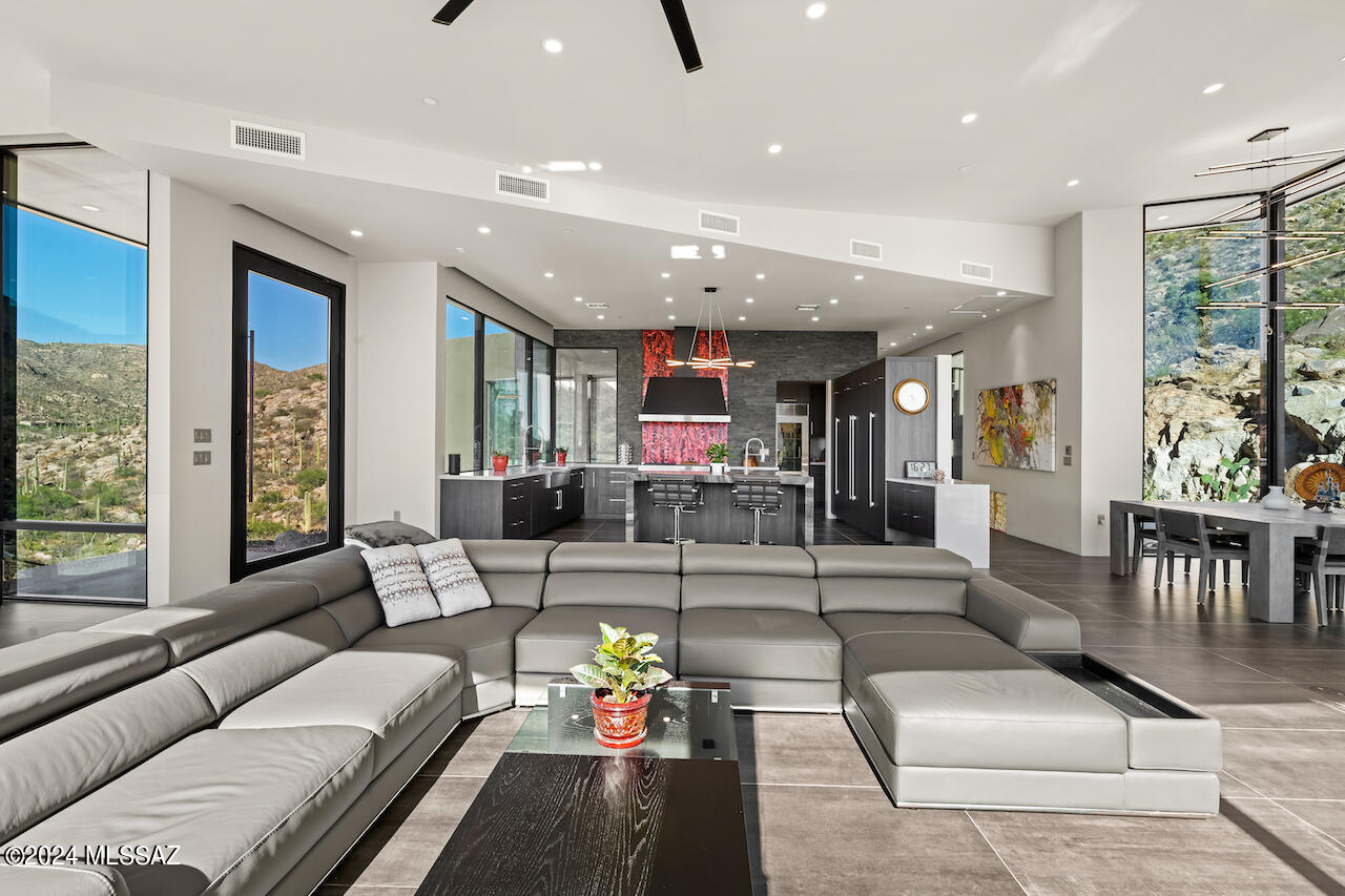 Canyon Pass At Dove Mountain - Residential