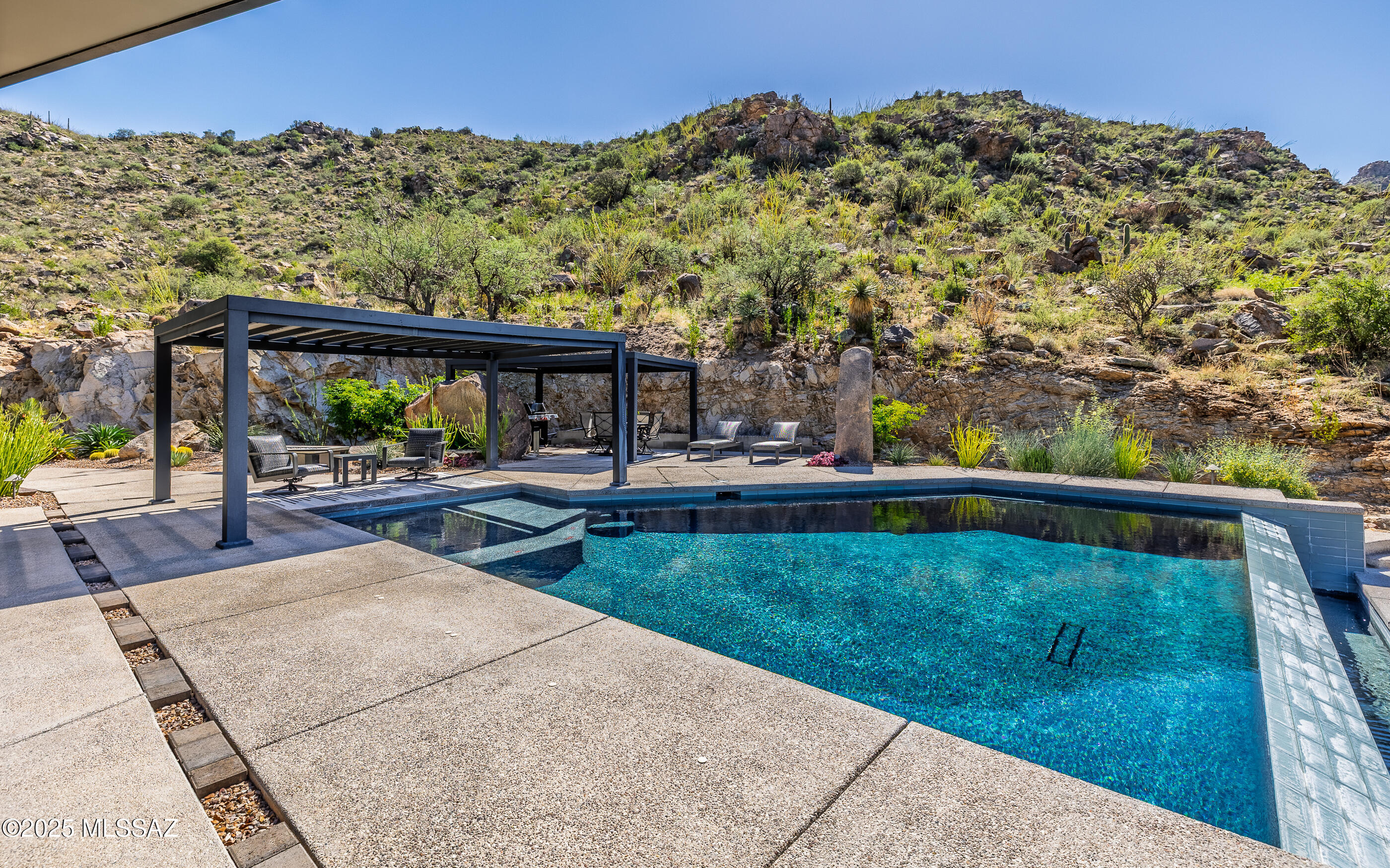 Canyon Pass At Dove Mountain - Residential