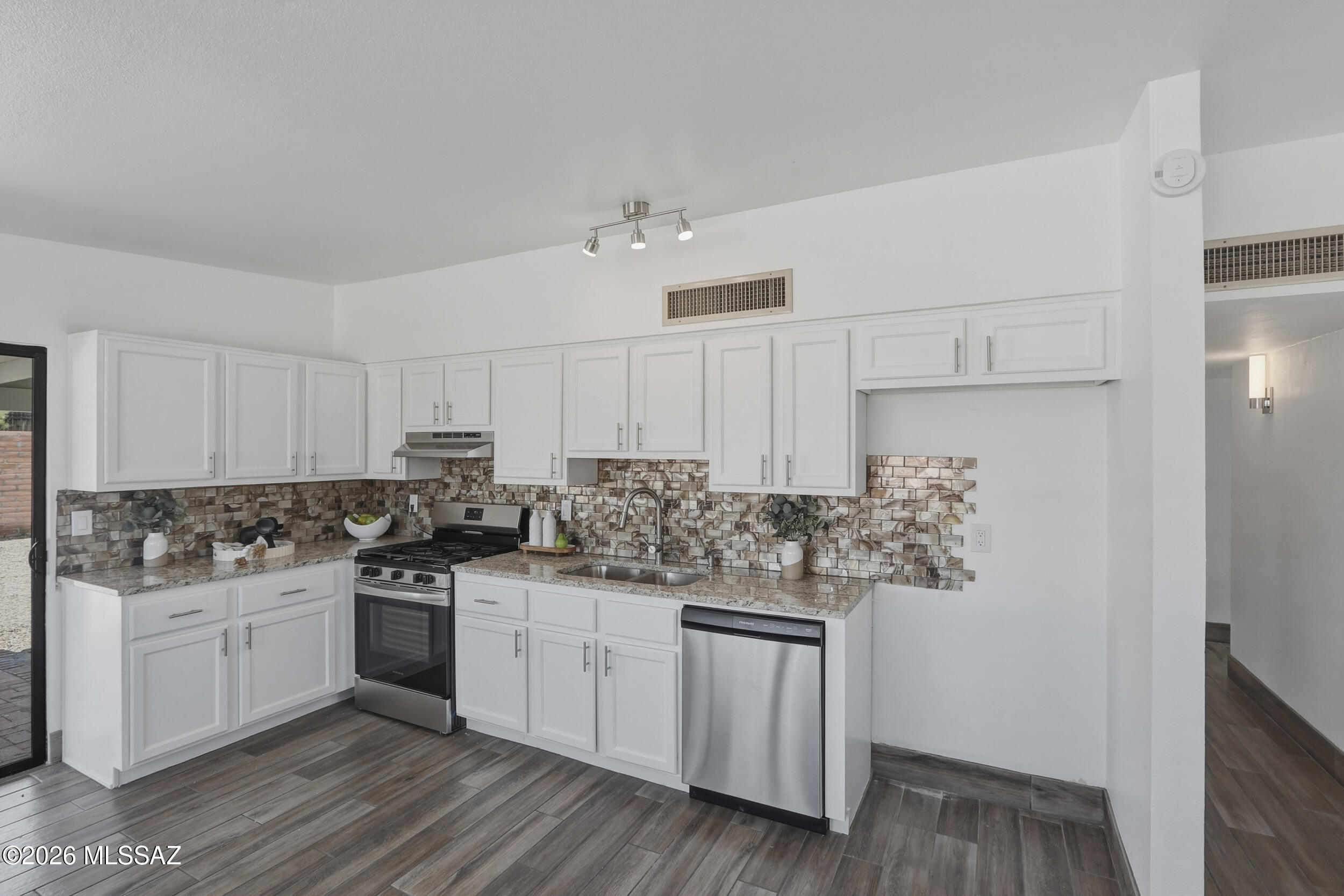 Stonegate (1-147) - Residential