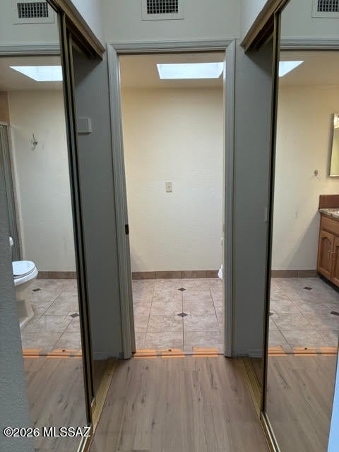 Twelve Hundred River Rd Condos - Residential Lease
