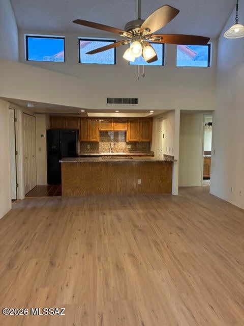 Twelve Hundred River Rd Condos - Residential Lease