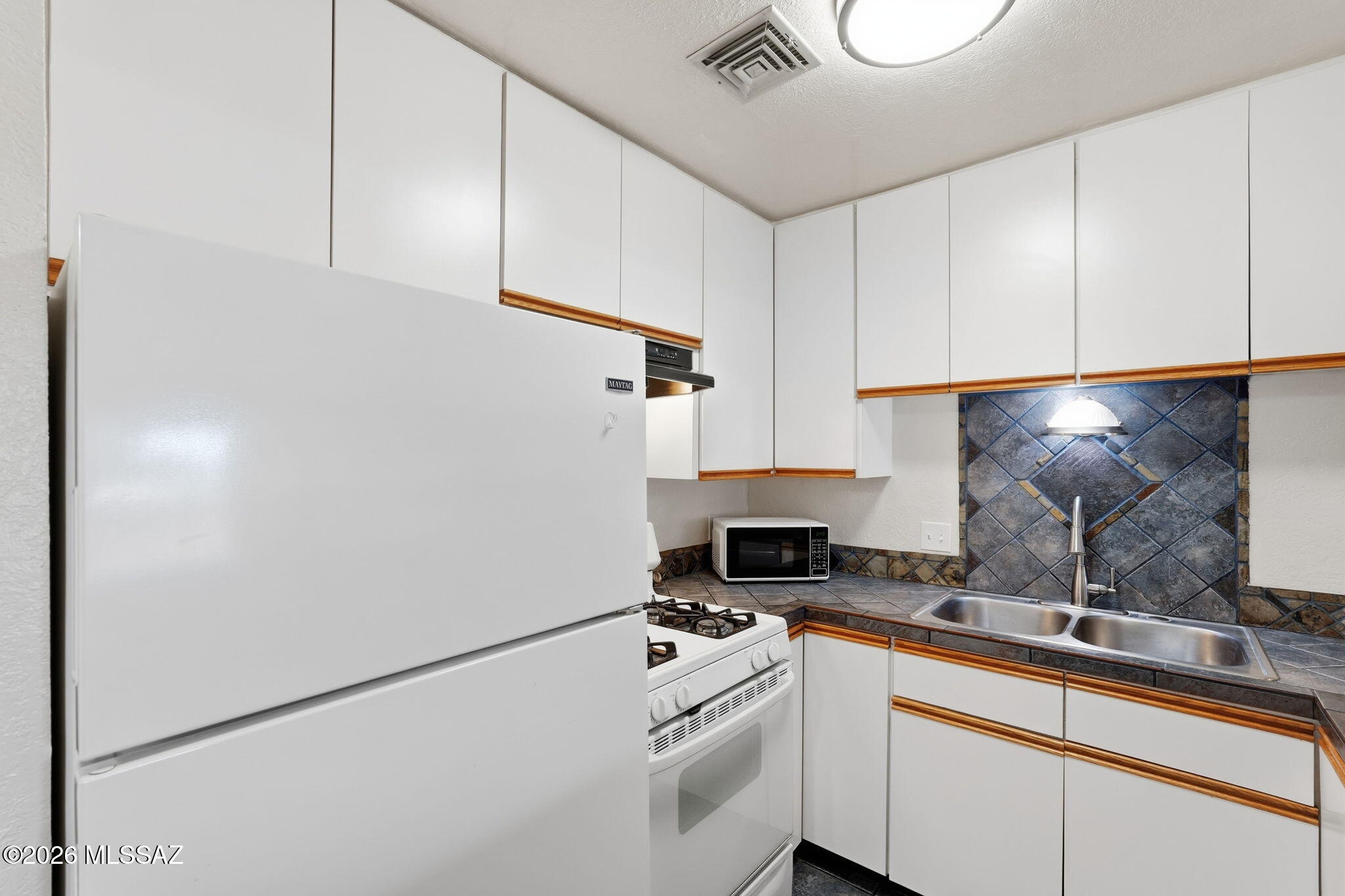 Langley Gardens Condominiums - Residential