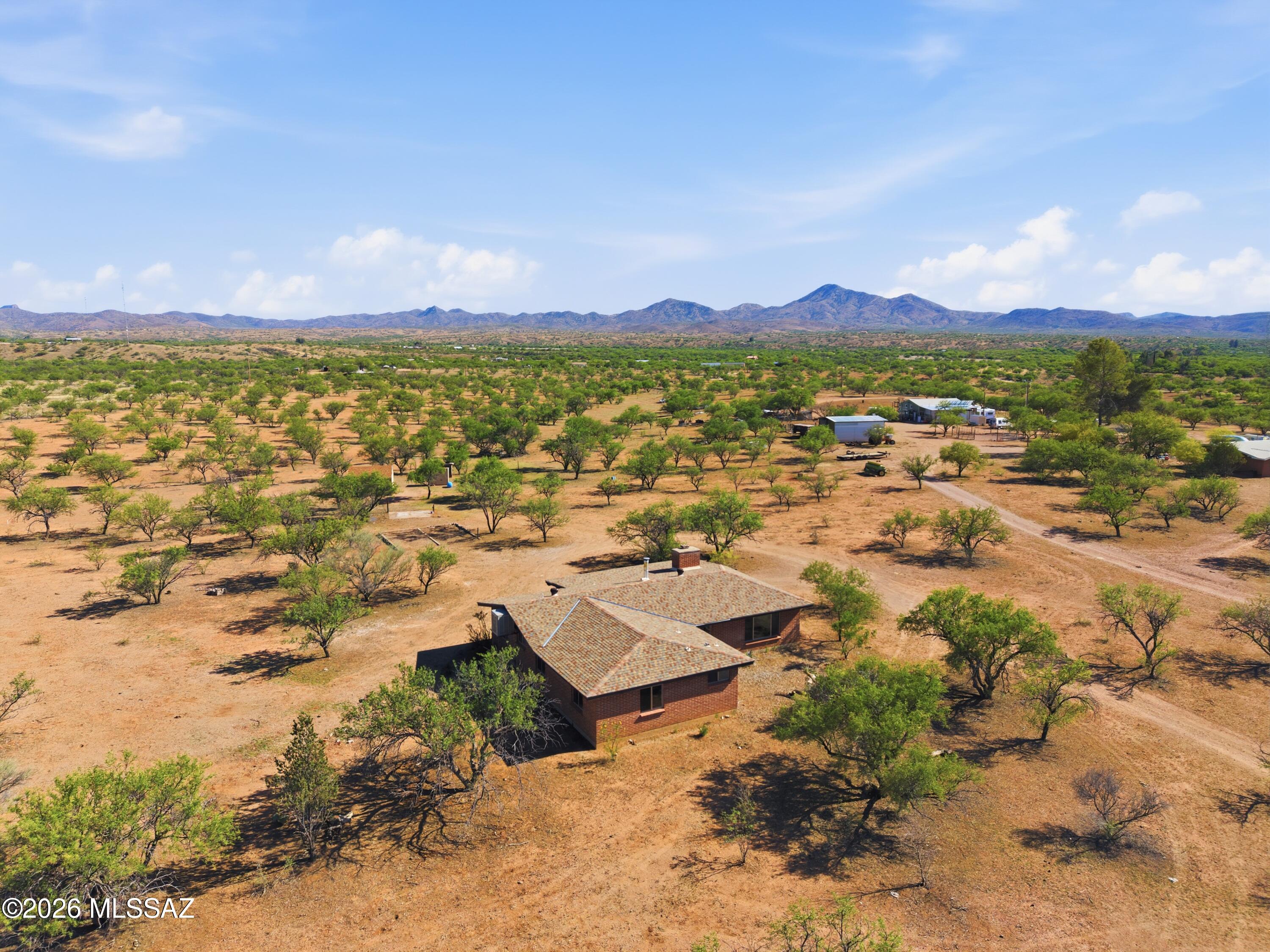 Arivaca Lake Est - Residential