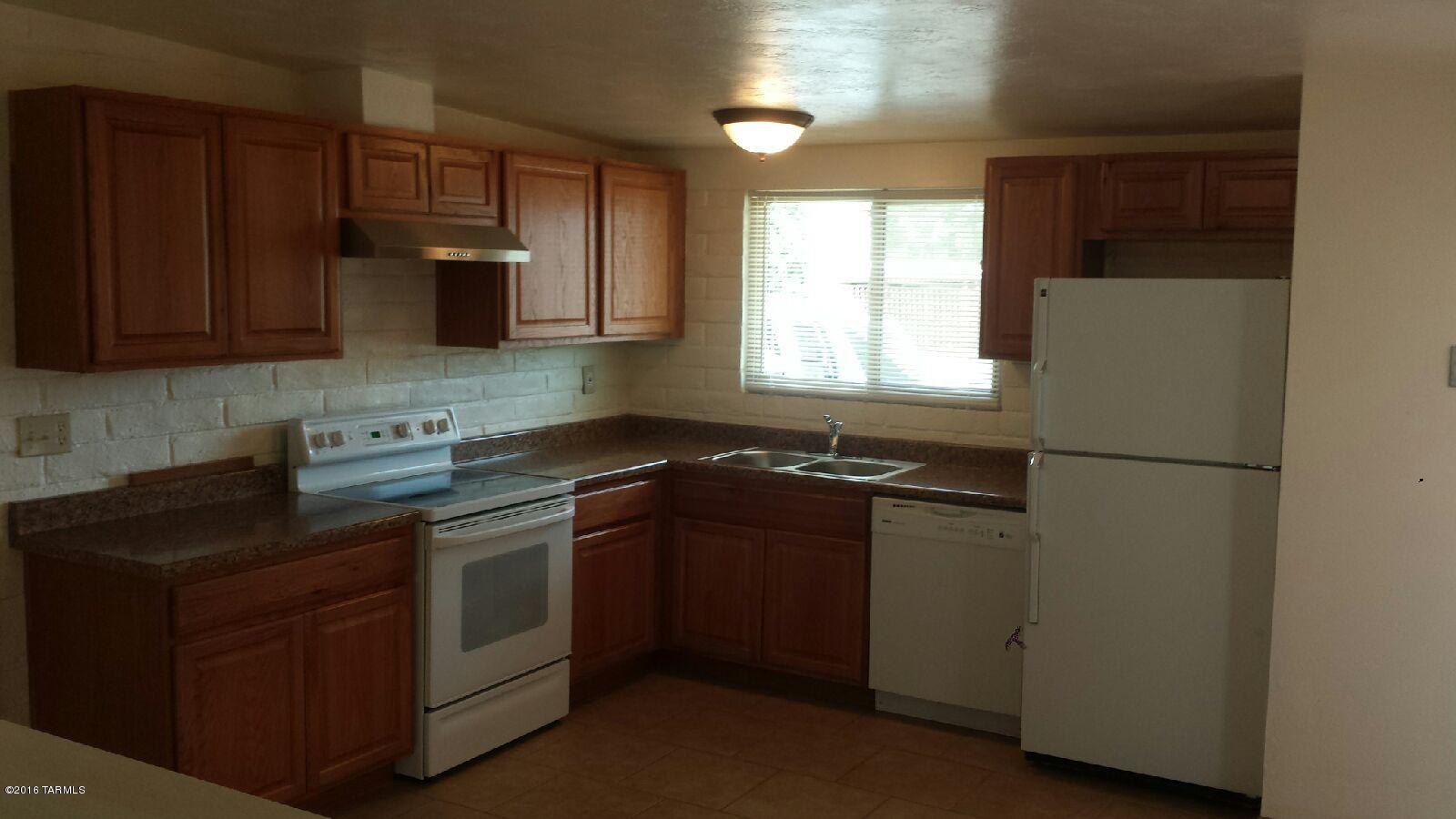 Warwick Village Addition (1-67) - Residential Lease
