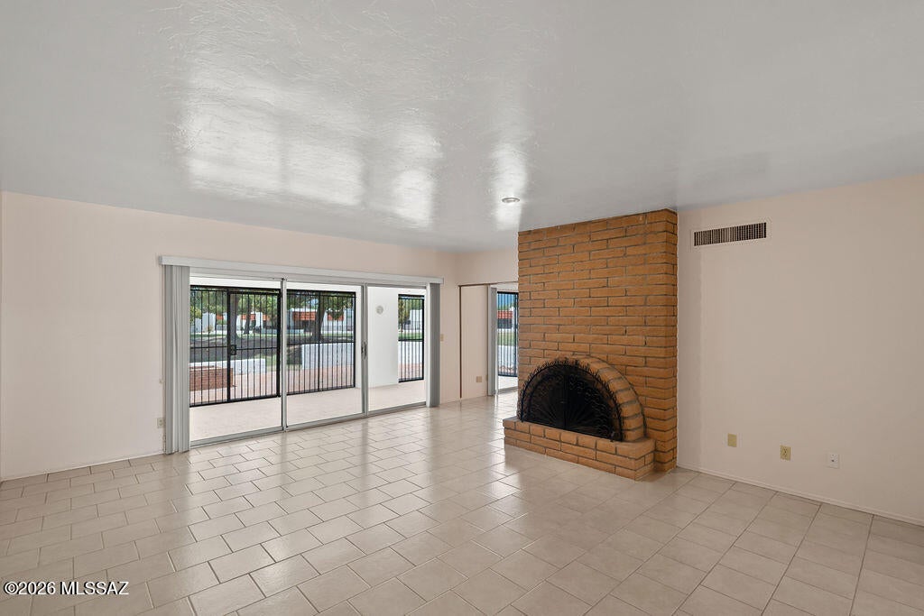 Dorado Country Club Estates BLK 9,10 (1-55) - Residential