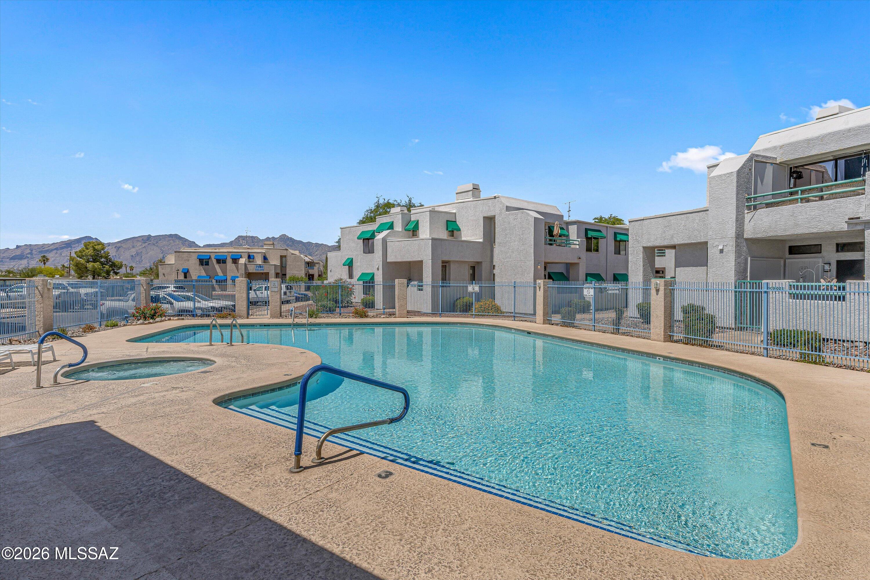 Summertree Condominiums (1-224) - Residential