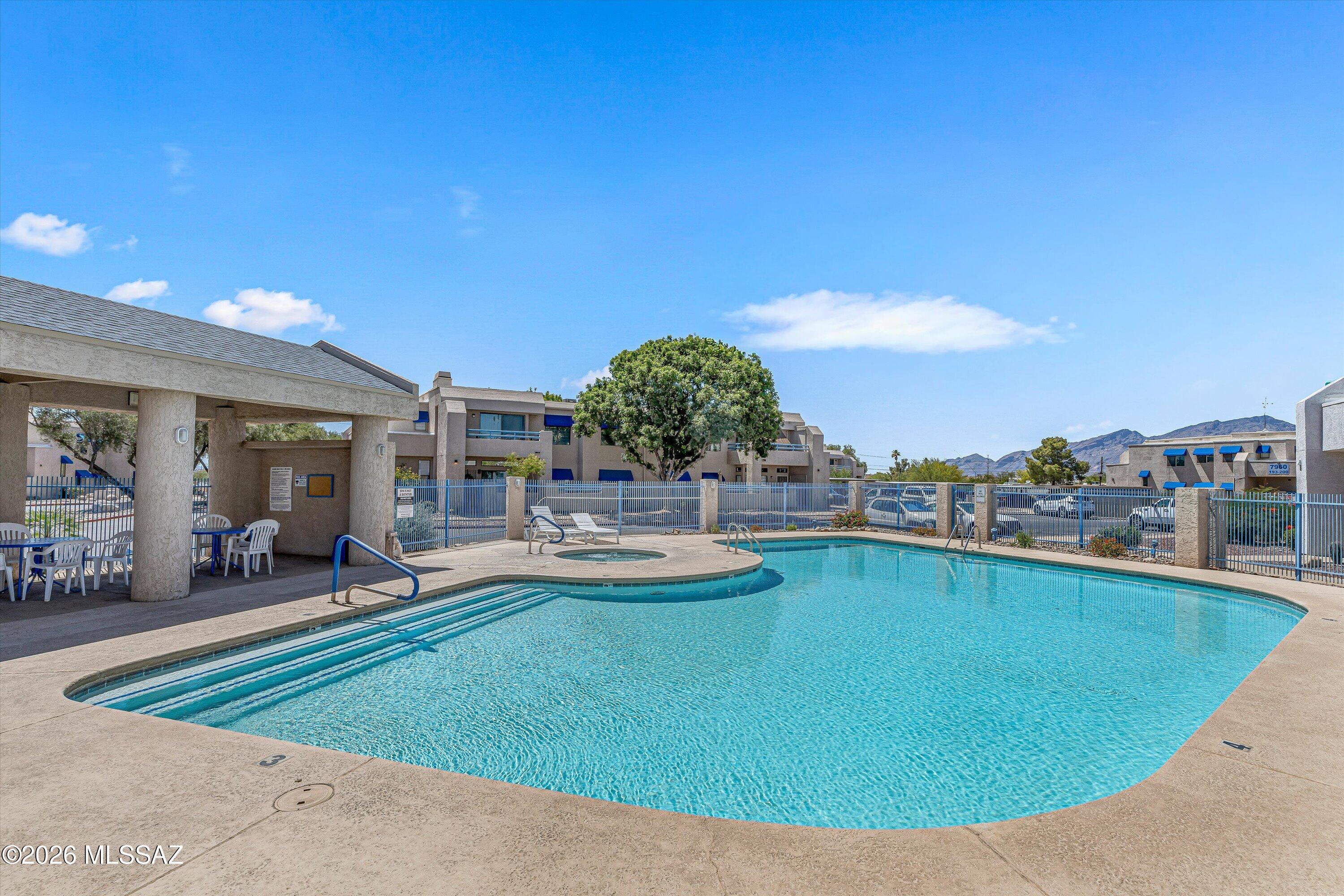 Summertree Condominiums (1-224) - Residential
