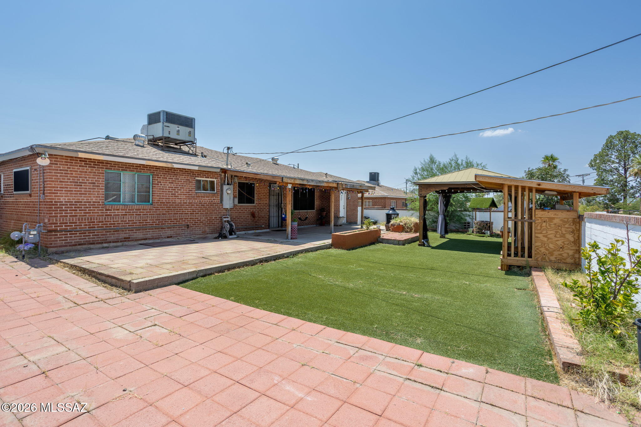 Manana Vista - Residential