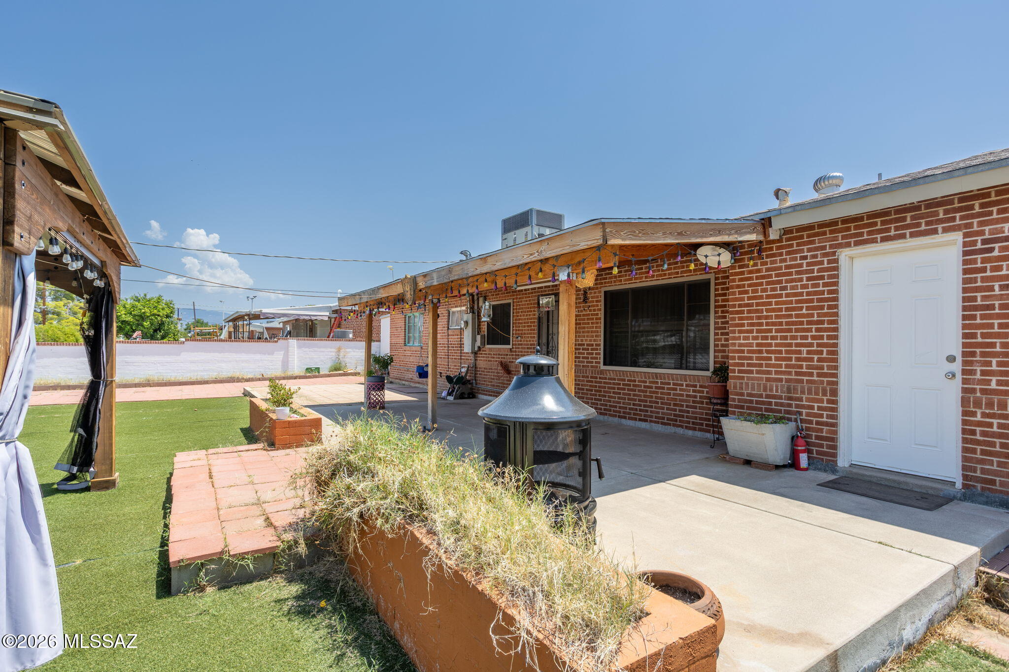 Manana Vista - Residential