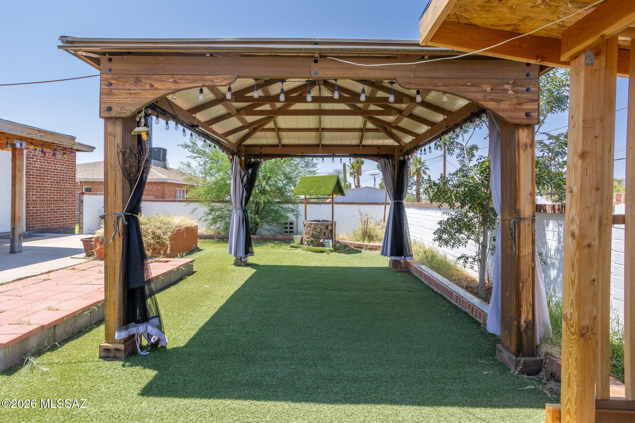 Manana Vista - Residential