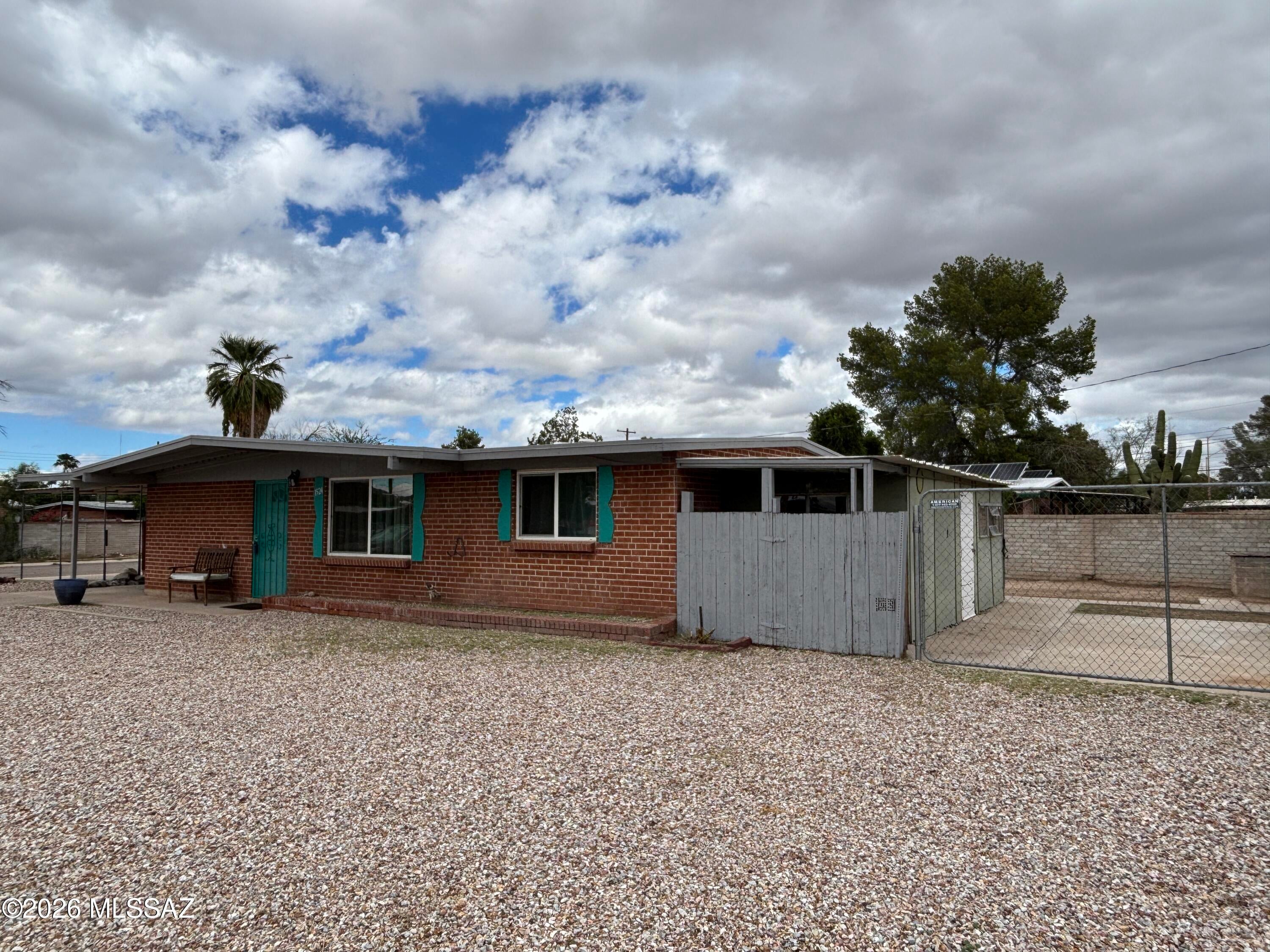 Cottonwood Manor - Residential