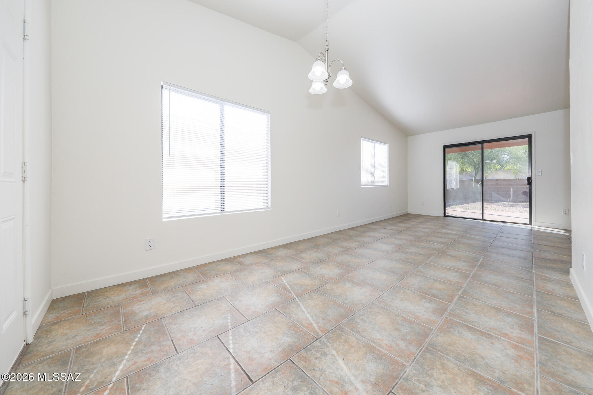 Eastpointe Estates (1-98) - Residential Lease