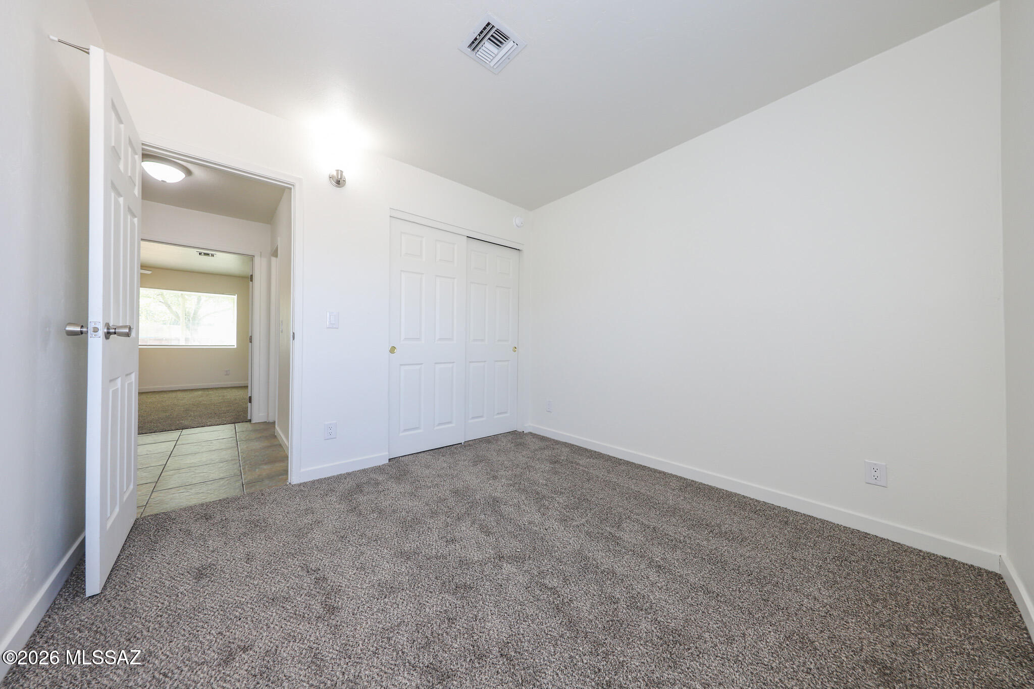 Eastpointe Estates (1-98) - Residential Lease