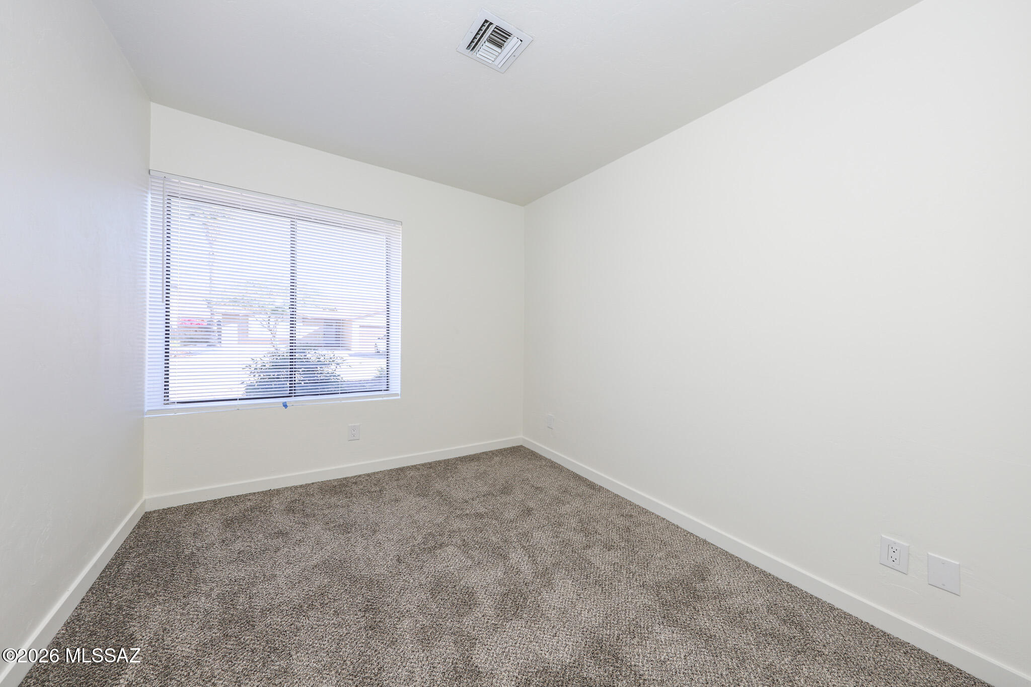 Eastpointe Estates (1-98) - Residential Lease