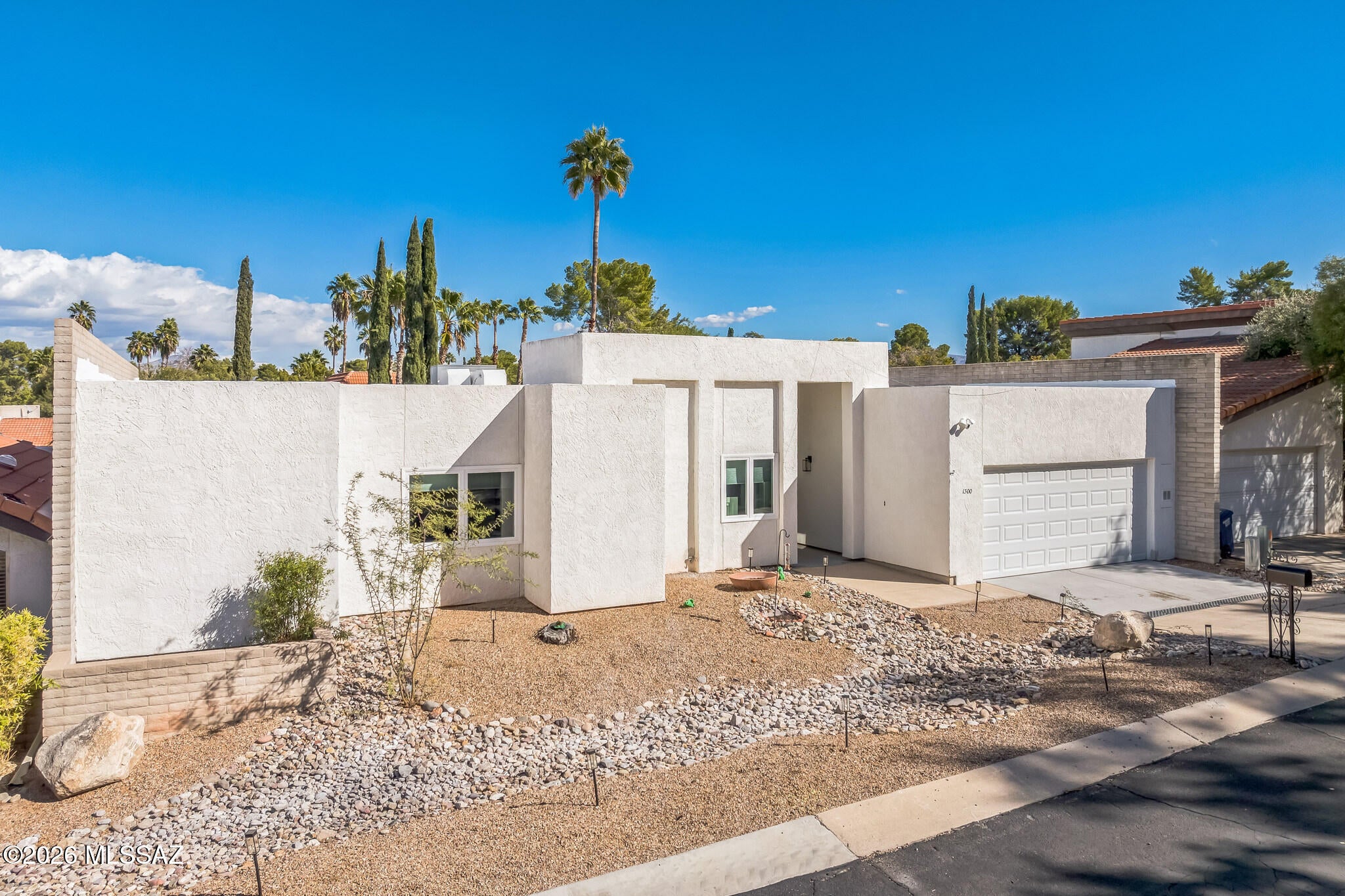 Dorado 17 (1-23) - Residential