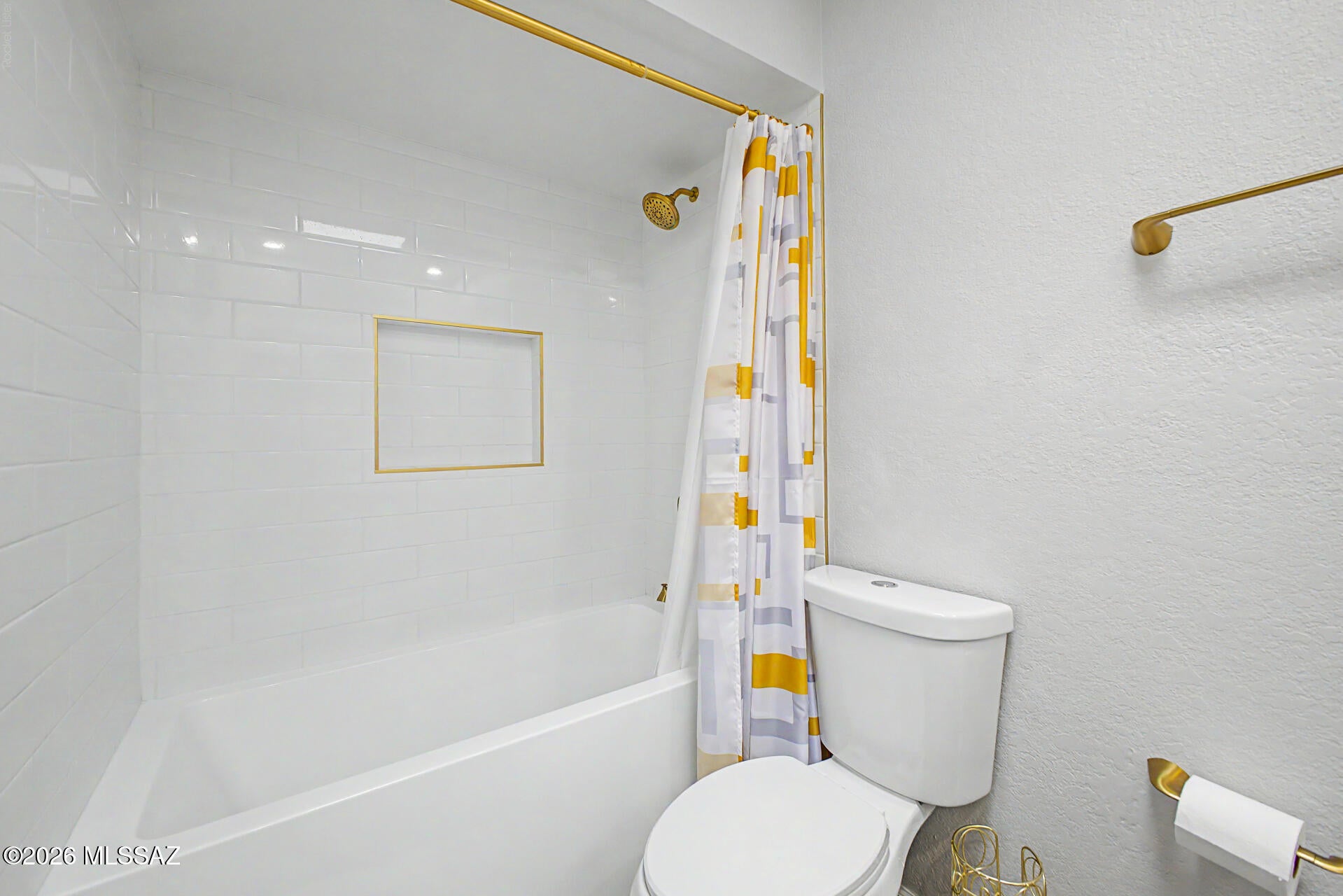 Dorado 17 (1-23) - Residential