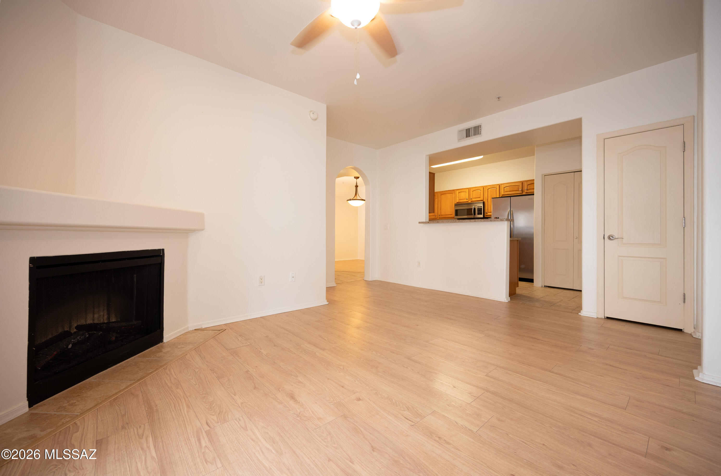 Hacienda Del Sol (1-69) - Residential Lease