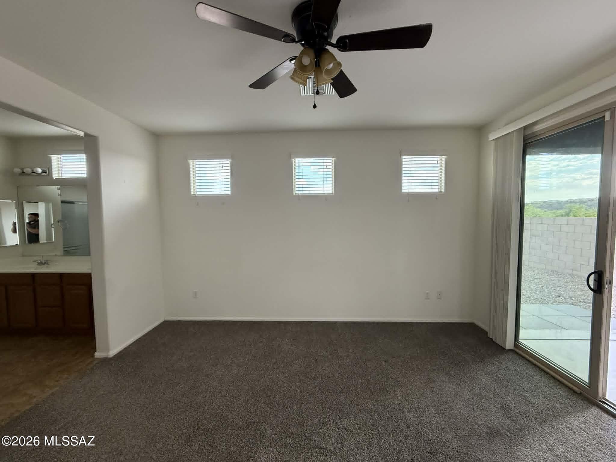 Rancho Del Lago (B37-38) - Residential Lease