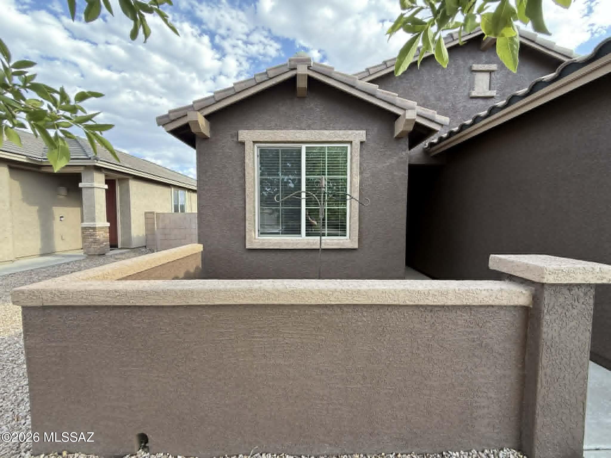 Rancho Del Lago (B37-38) - Residential Lease