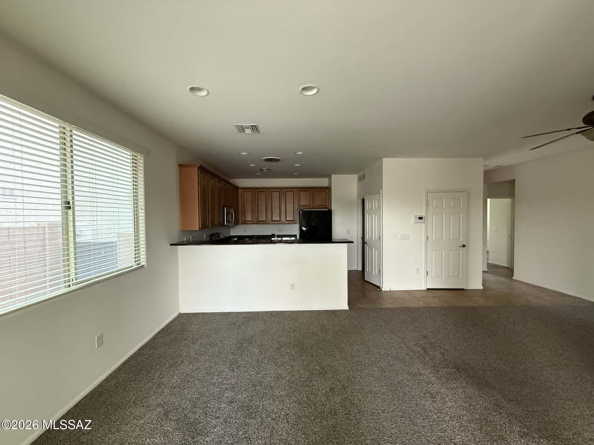 Rancho Del Lago (B37-38) - Residential Lease