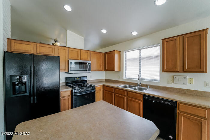 Midvale Terrace II (1-74) - Residential Lease