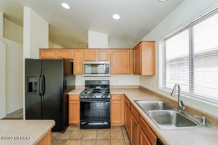 Midvale Terrace II (1-74) - Residential Lease