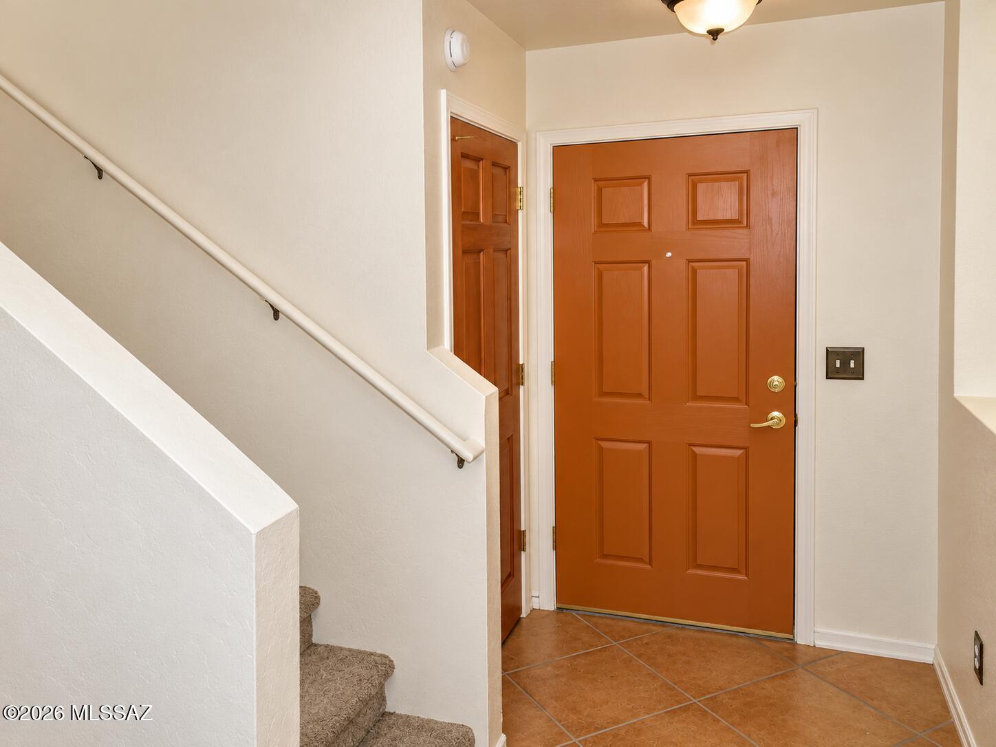 Catalina Vistas - Residential Lease